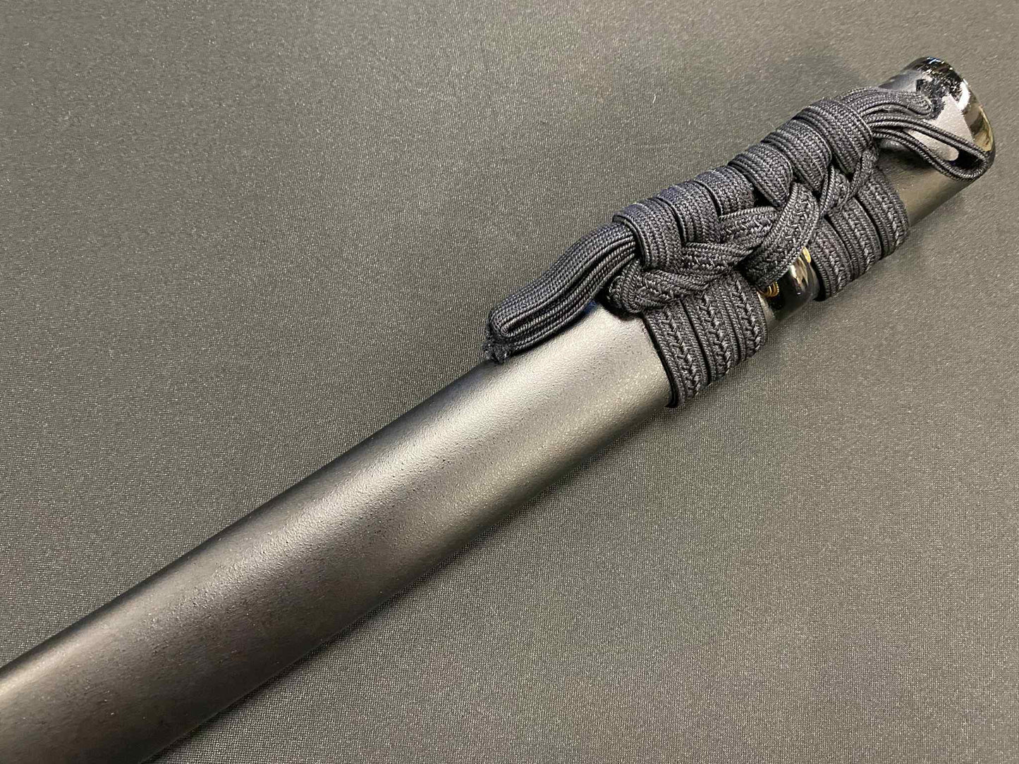 Antique Nihonto - Very Long Katana in Koshirae - Muromachi Period (About 500 years old) - signed Kanenao Saku, NBTHK Certified