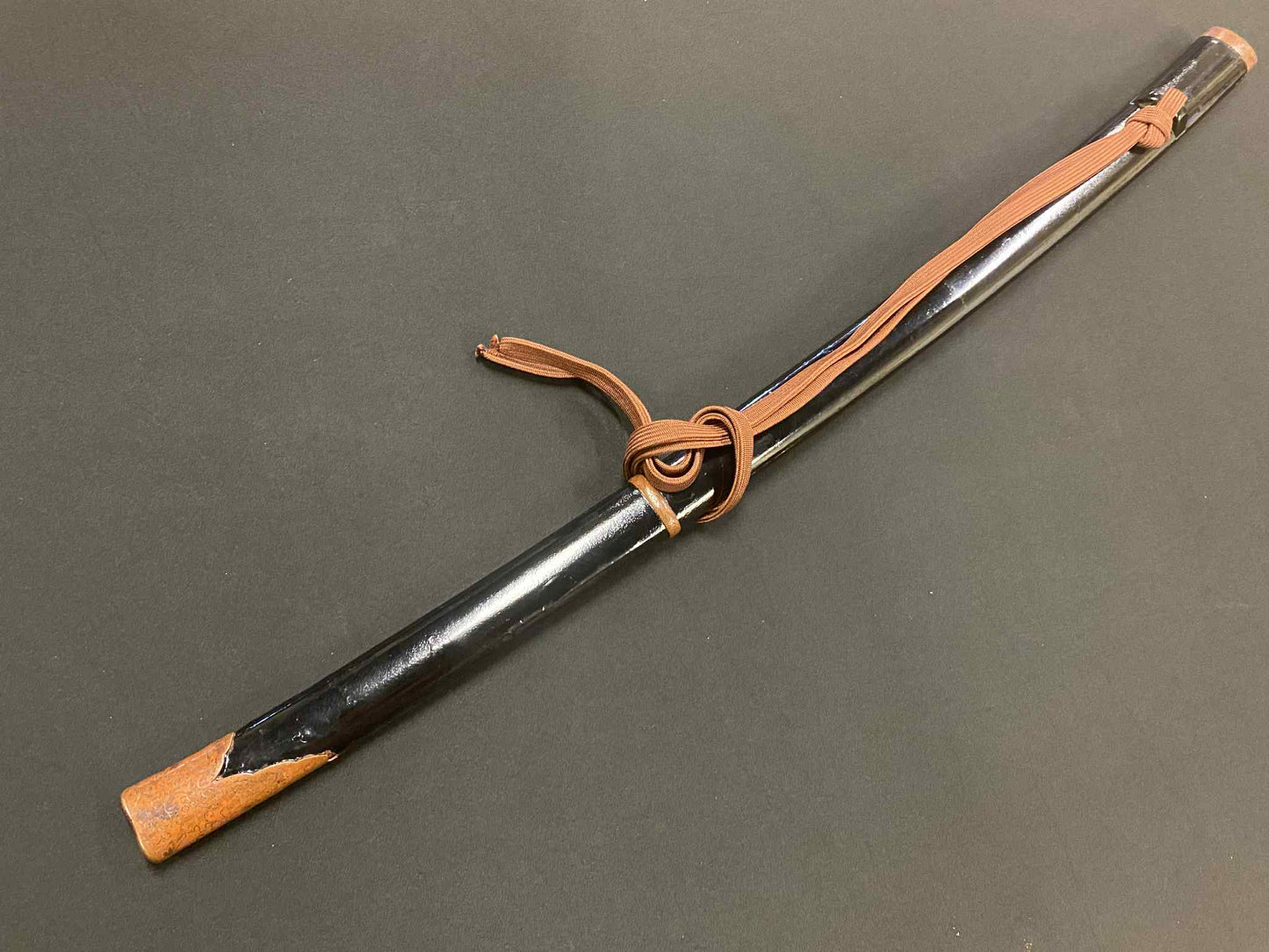 Antique Nihonto - Katana in Handachi Koshirae - Late Muromachi (500 years old) - NBTHK Attributed to Sue-Seki