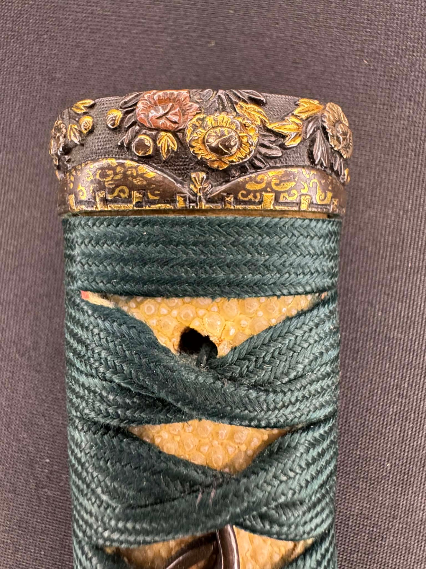 Antique Nihonto - Wakizashi in Koshirae - NBTHK attributed to Fuyuhiro