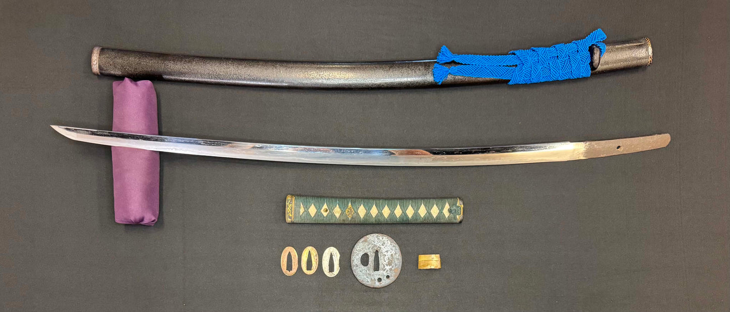 Antique Nihonto - Late Muromachi (4-500 years old) Katana in Koshirae, signed Bishu Osafune Sukesada, Dated August 1525 (not verified)