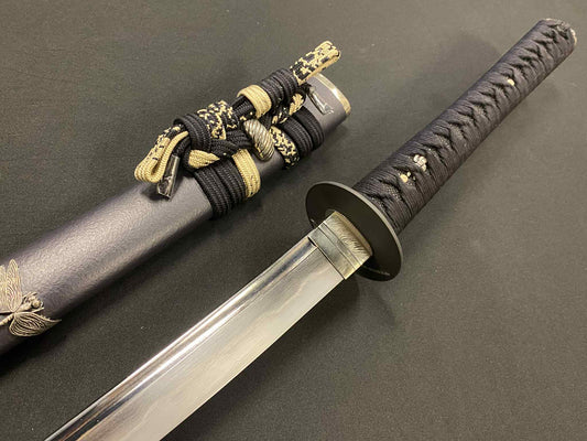 Thaitsuki Tombo Katana, Sanmai Clay tempered