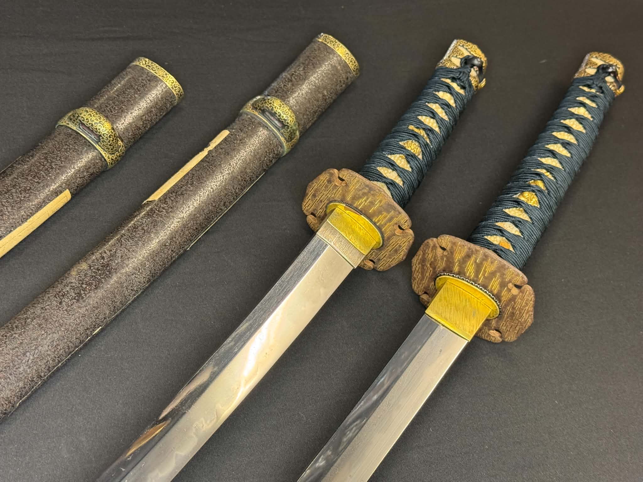 Antique Nihonto - Daishou Katana (NBTHK attributed to Fujiwara Takada) and Wakizashi (NBTHK attributed to Echizen Seki) in Handachi Koshirae