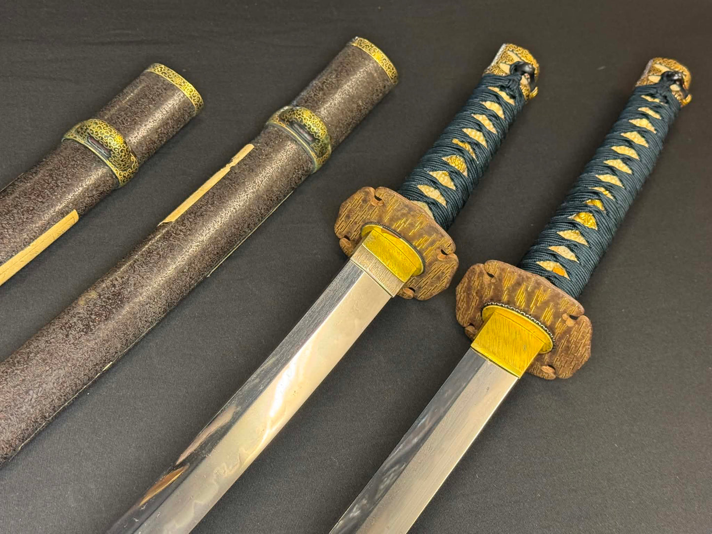 Antique Nihonto - Daishou Katana (NBTHK attributed to Fujiwara Takada) and Wakizashi (NBTHK attributed to Echizen Seki) in Handachi Koshirae
