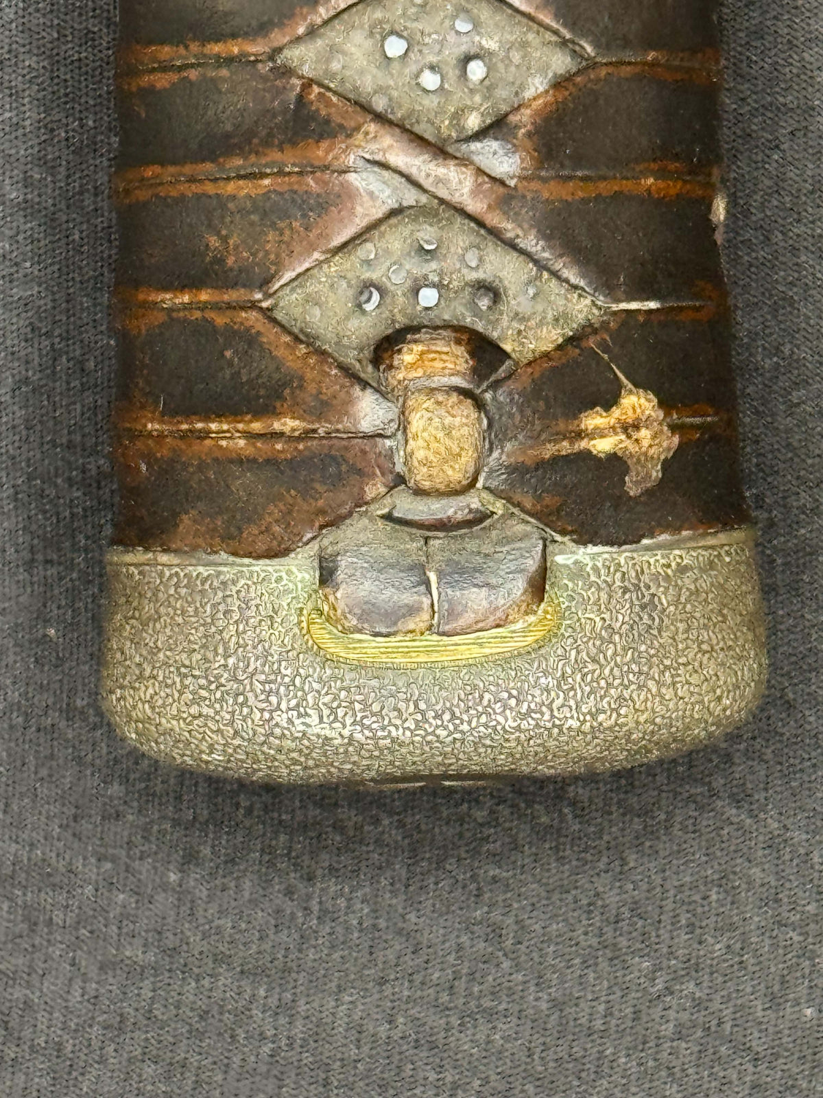 Antique Nihonto - Tanto in Koshirae, Signed Aizu Ju Michitoki, dated August  Genji 1 (1864)