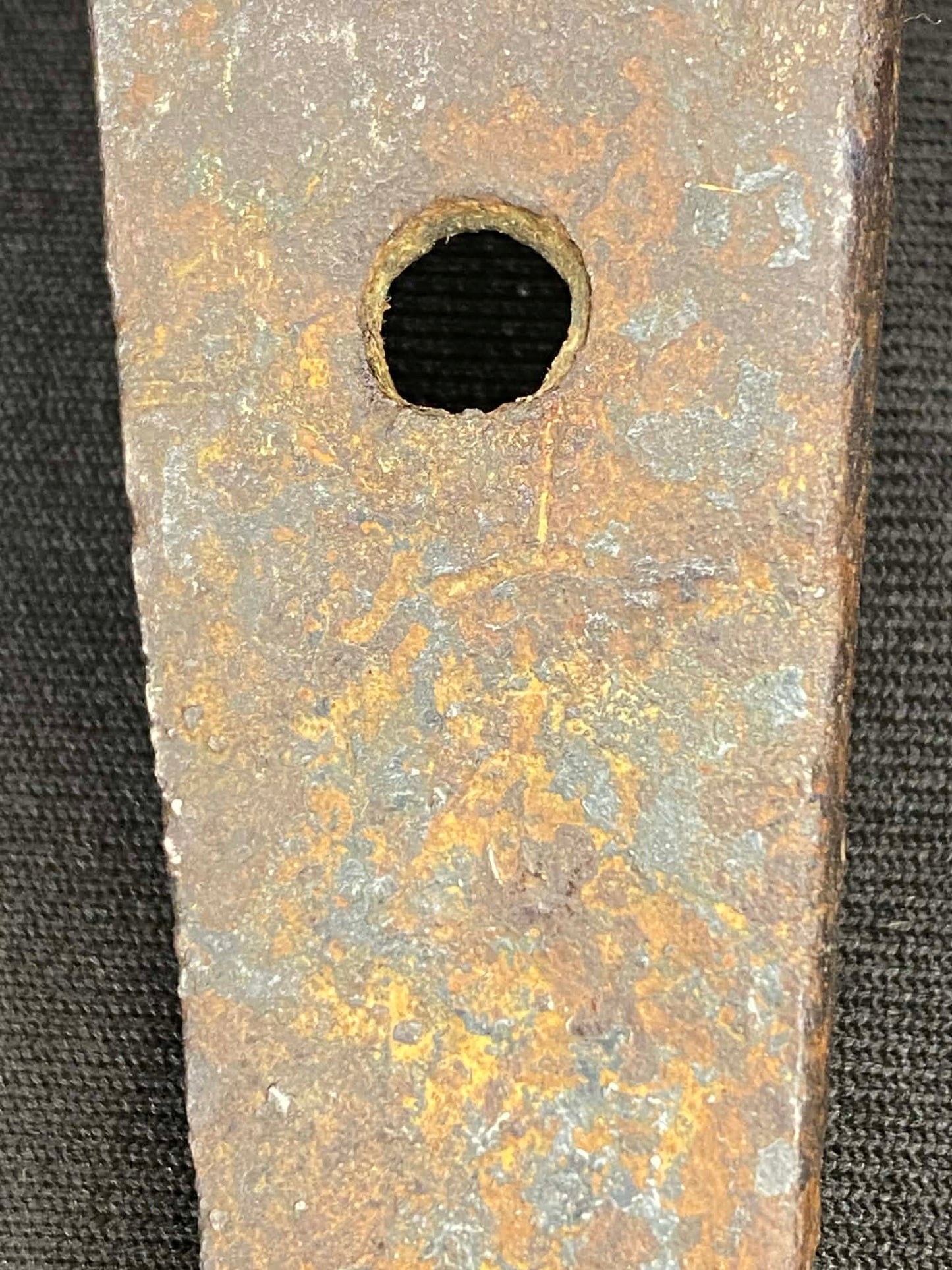 Antique Nihonto - Tanto in Shirasaya - Late Edo(150 years old), NBTHK attributed to Kashu Kaneshige