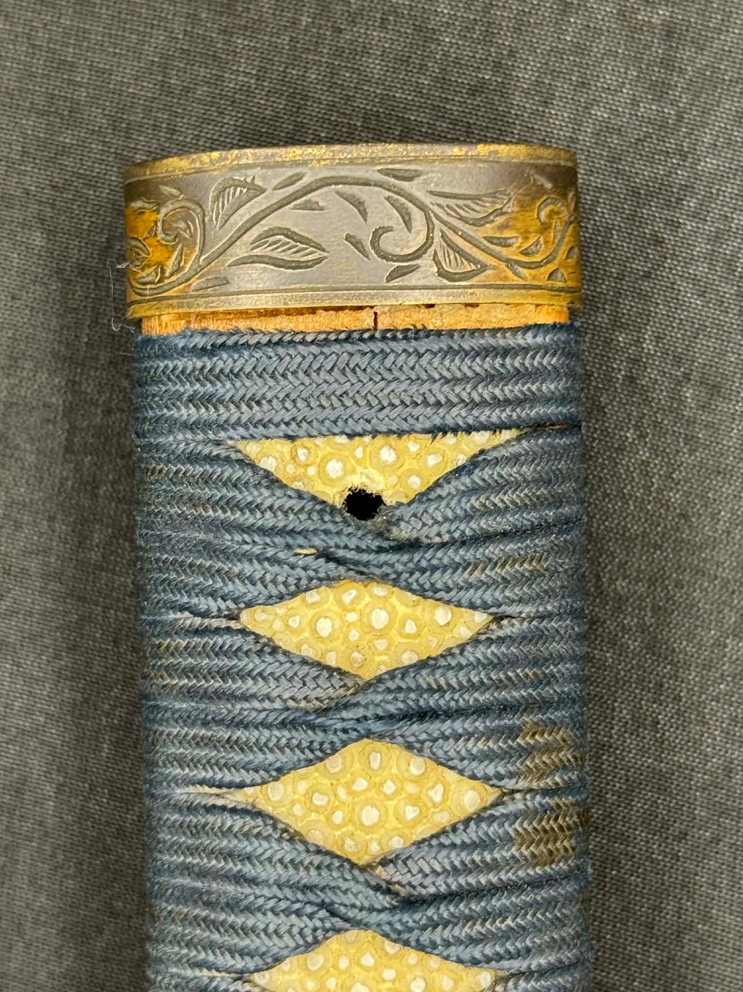 Antique Nihonto - Katana in Tachi Koshirae, signed Shinano no Kami Kunihiro Saku (unverified)