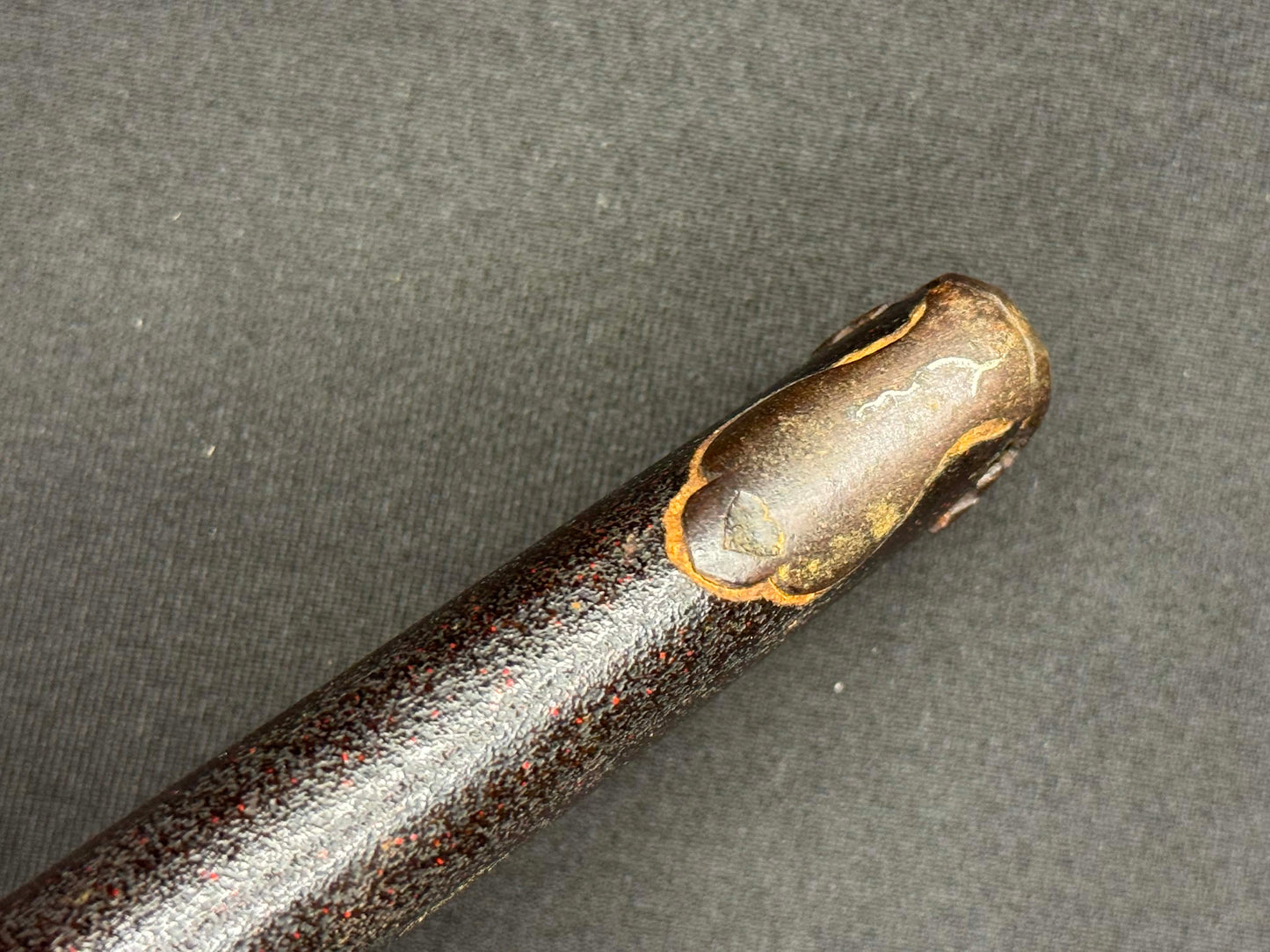 Antique Nihonto - Wakizashi with koshirae, Tsunagigaki attributed to Shimosaka