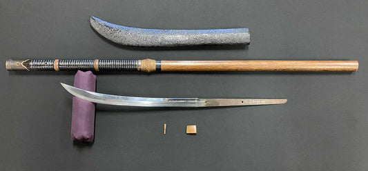 Antique Nihonto - Naginata - Early Edo(350 years old) - signed Yamato no Kami Yoshimichi