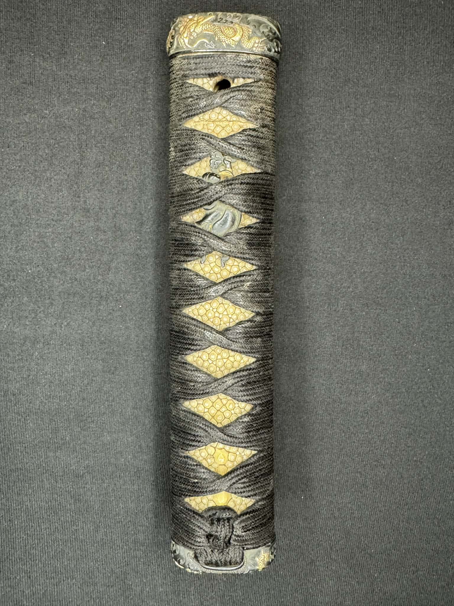 Antique Nihonto - Early Edo Wakizashi in koshirae, signed Bishu Ju Sukesada (unverified)