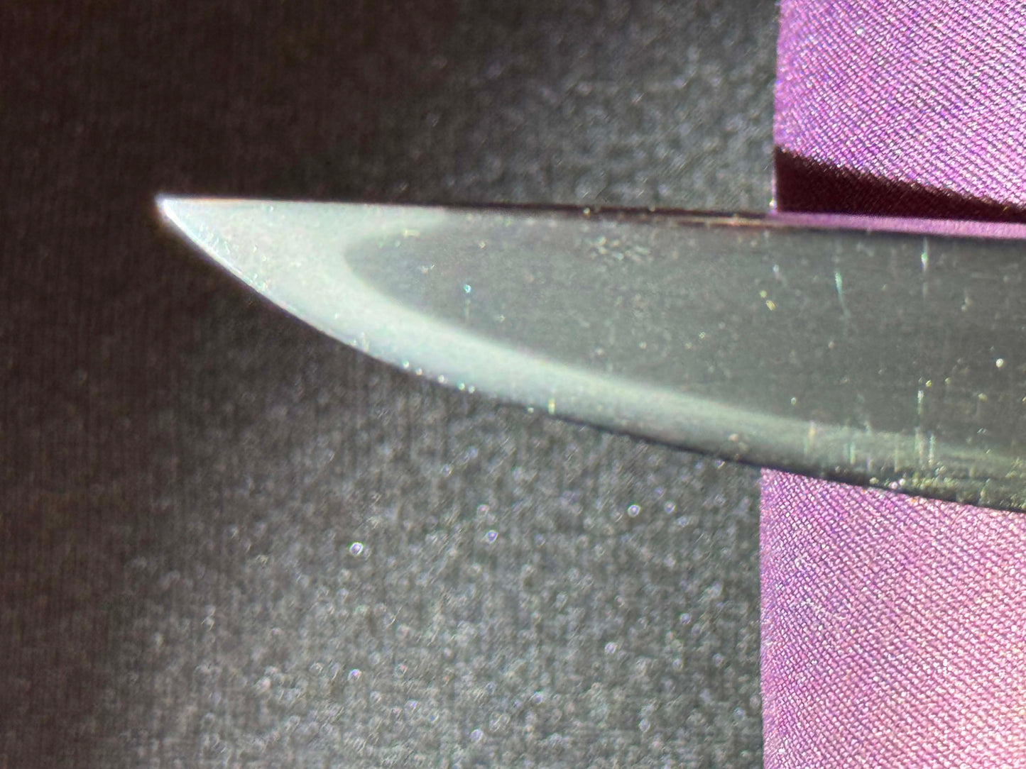 Antique Nihonto - Tanto in Shirasaya, signed Yoshimitsu (Tosa, Unverified)