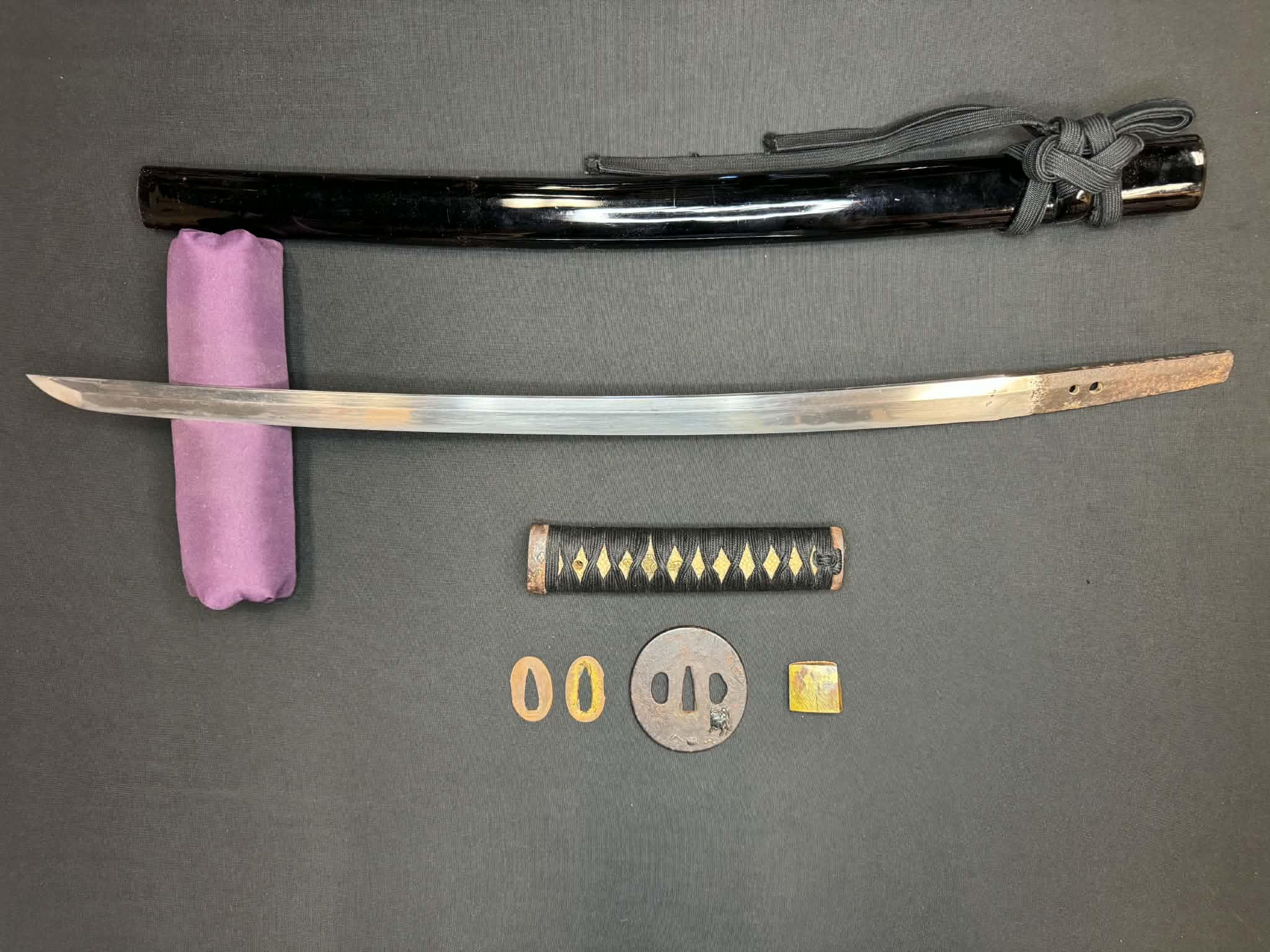 Antique Nihonto - Wakizashi in bull Koshirae