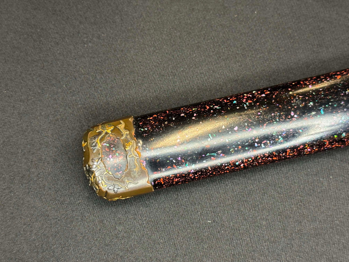 Antique Nihonto - Edo Period (150-200 years old) Katana in Handachi Koshirae, signed Joshu Mito Ju Kanekuni Saku, Three NBTHK certifications
