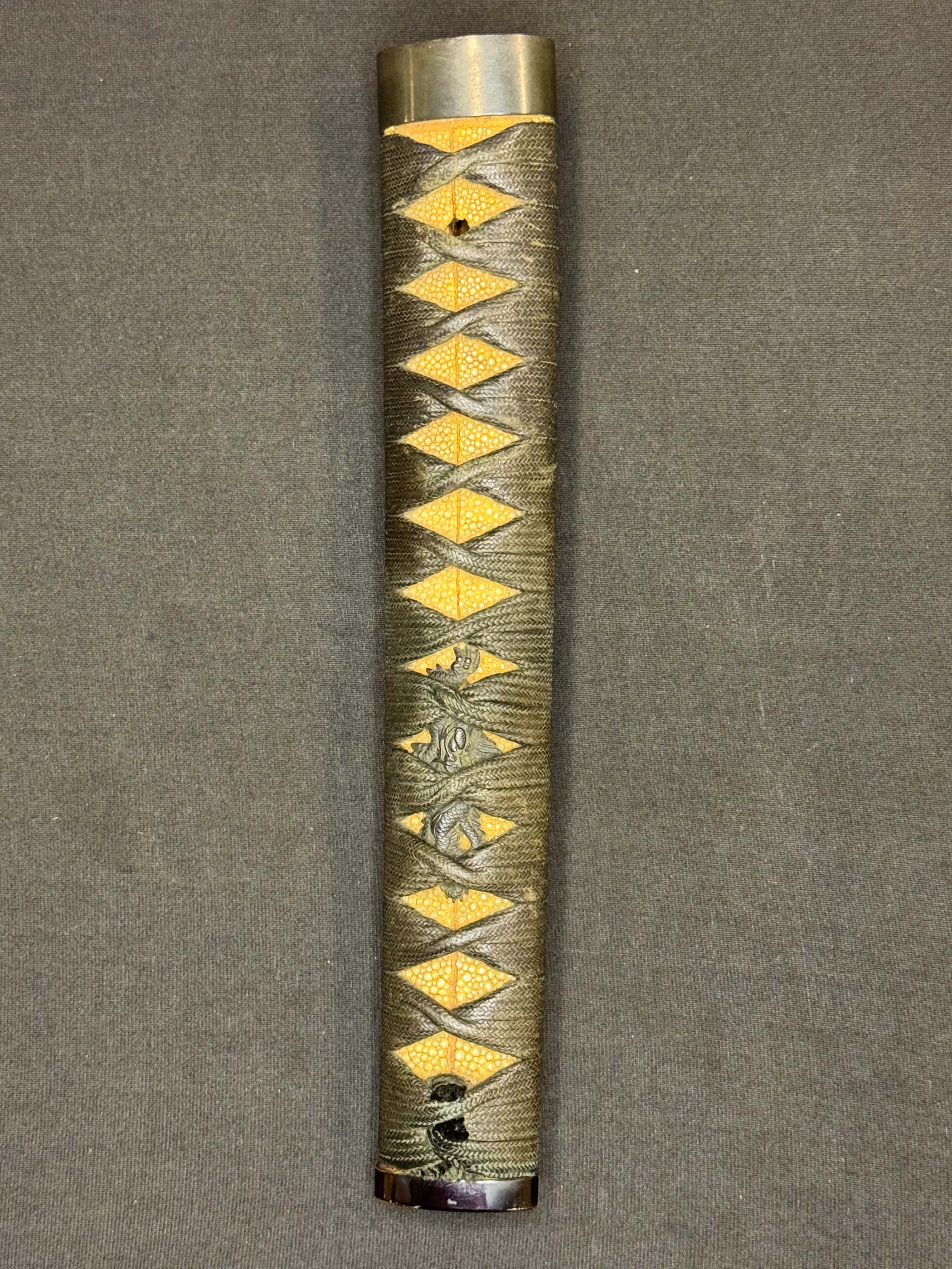 Antique Nihonto - Muromachi (5-600 years old) LONG Katana in Koshirae, NBTHK attributed to Kashu Yukimitsu