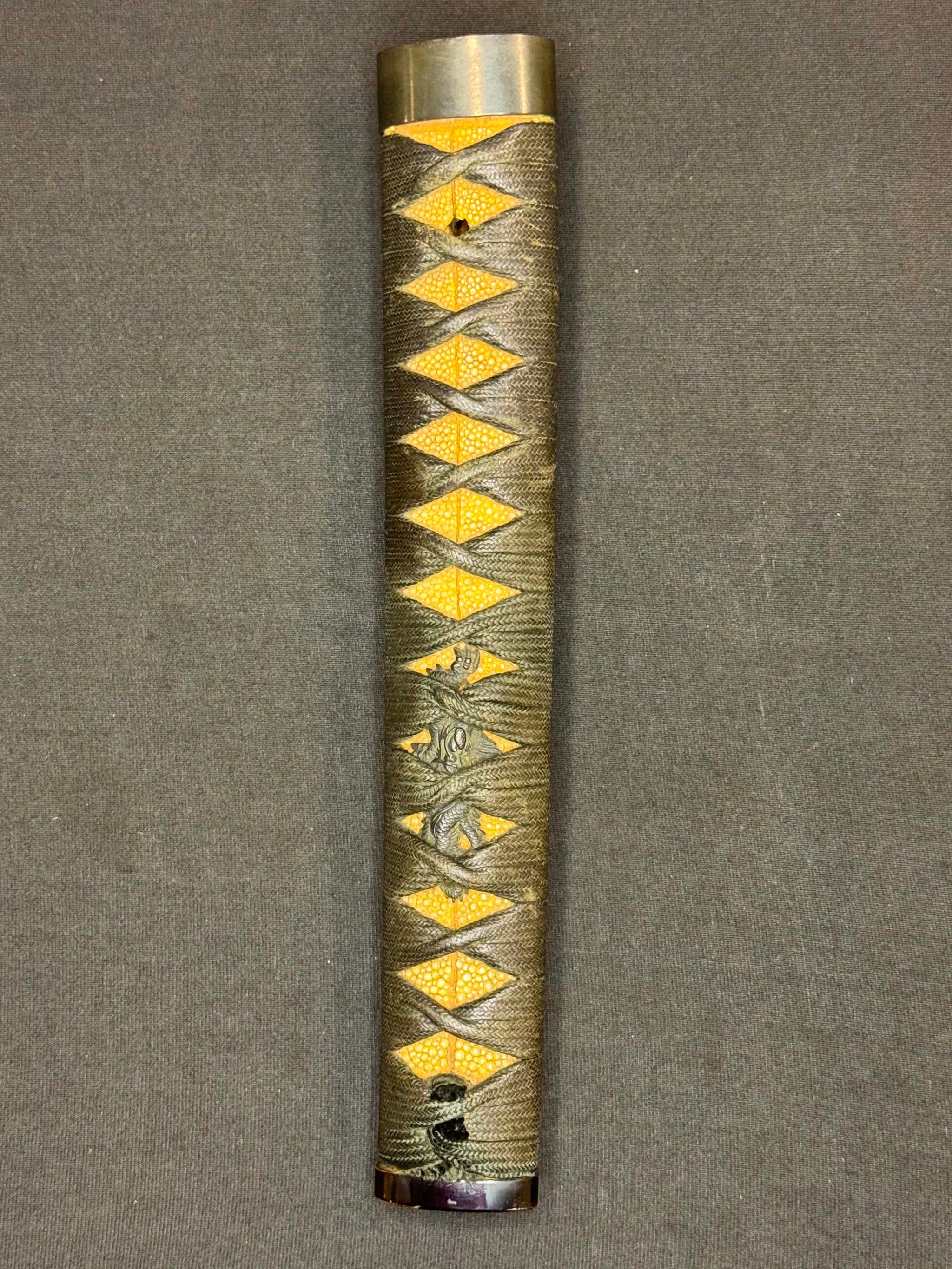 Antique Nihonto - Muromachi (5-600 years old) LONG Katana in Koshirae, NBTHK attributed to Kashu Yukimitsu