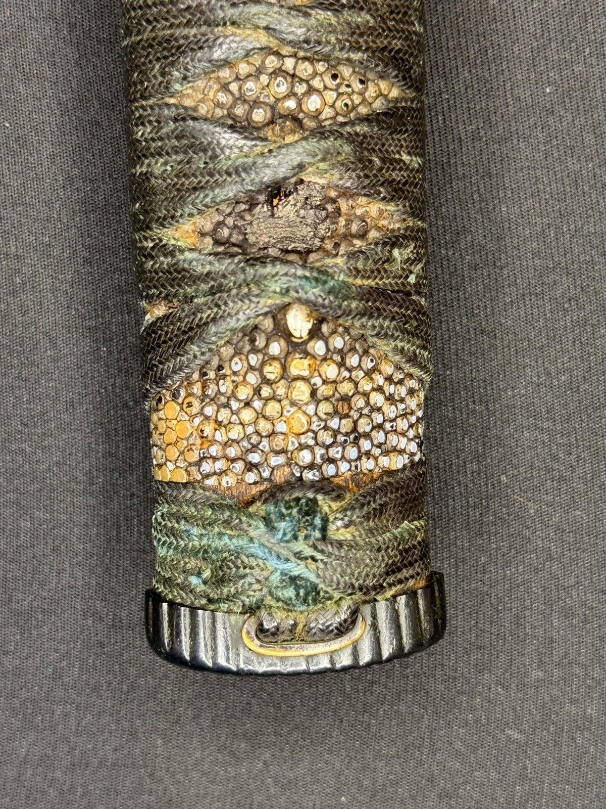 Antique Nihonto - Early Muromachi (about 550 years old) Katana with Koshirae