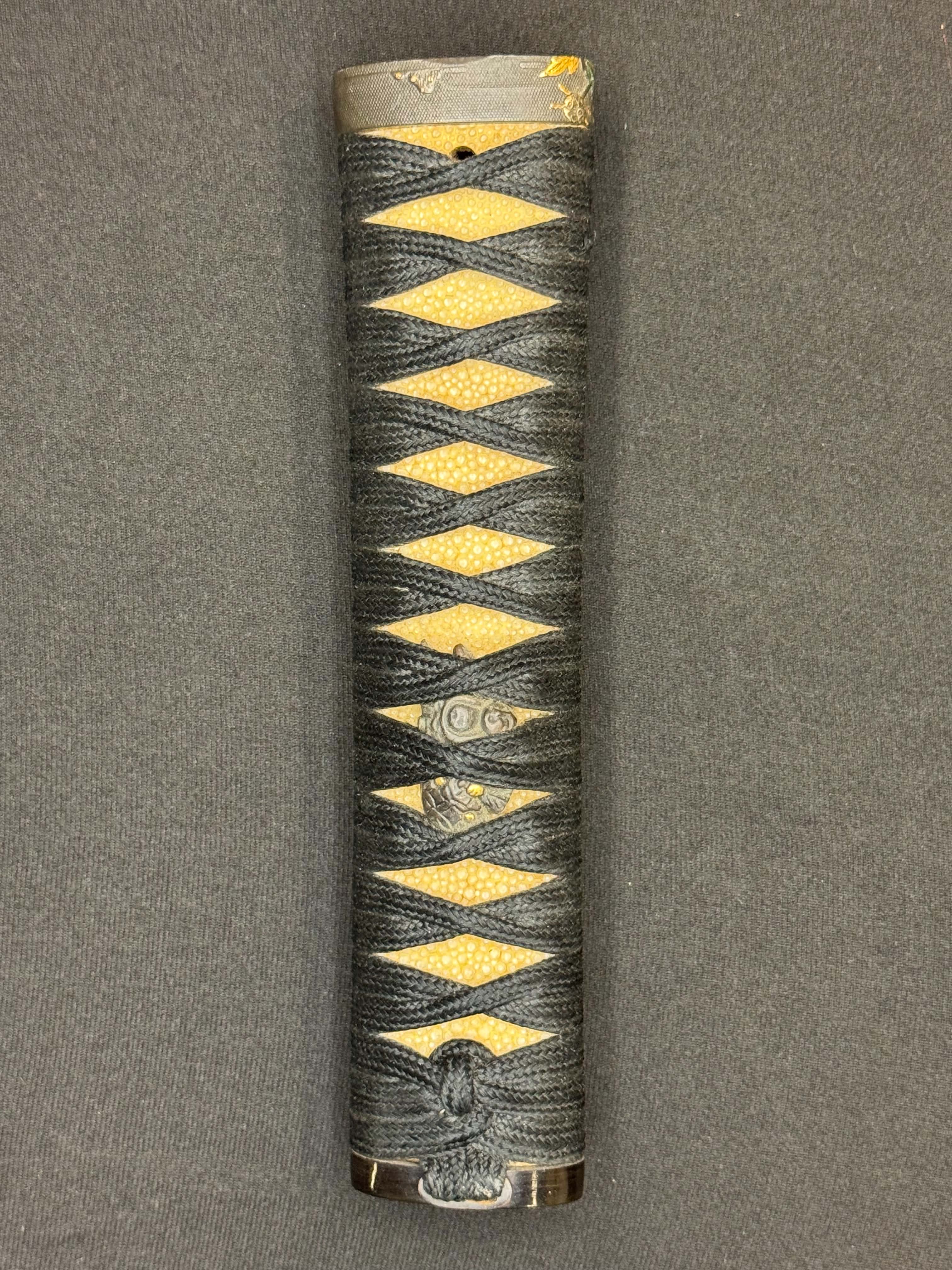 Antique Nihonto - wakizashi in Koshirae, signed Bishu Osafune Sukesada (unverified)
