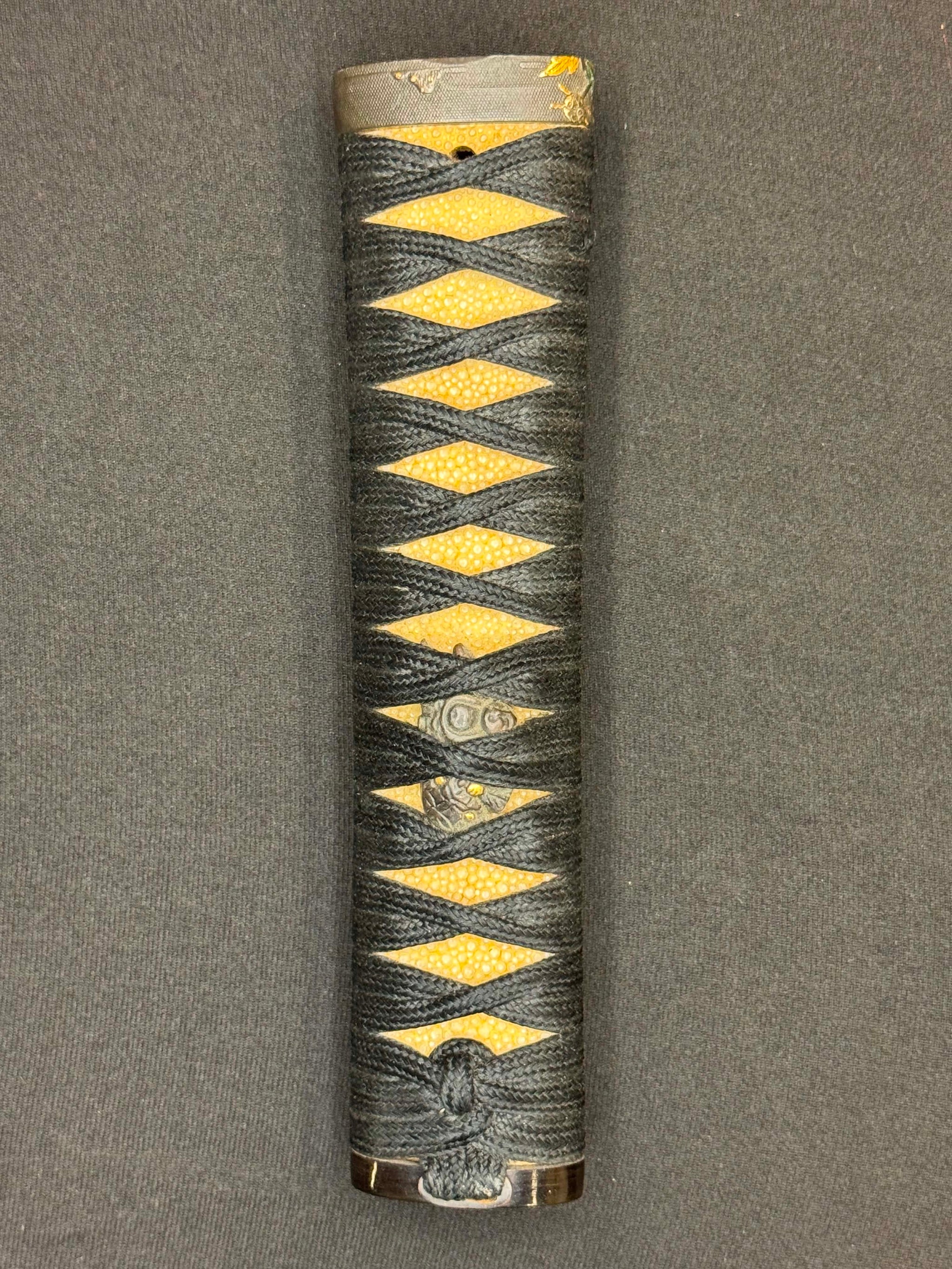 Antique Nihonto - wakizashi in Koshirae, signed Bishu Osafune Sukesada (unverified)