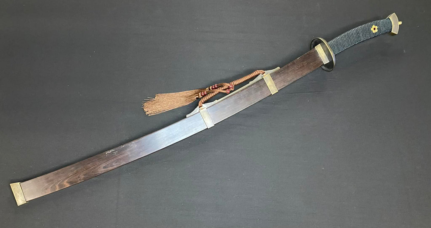 Ming Yanling Dao - Infantry Saber - Damascus Steel - rectangular profile scabbard