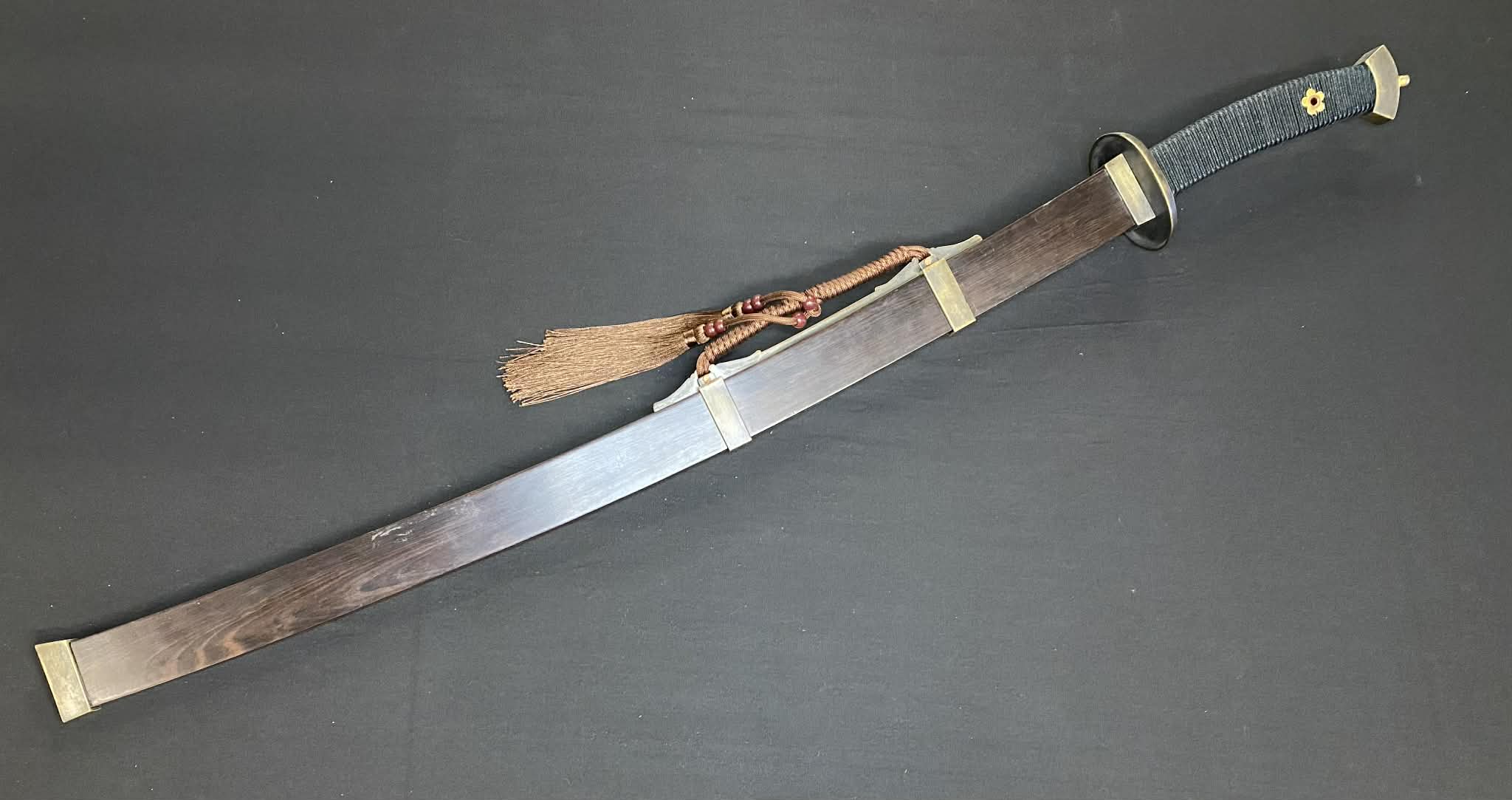 Ming Yanling Dao - Infantry Saber - Damascus Steel - rectangular profile scabbard