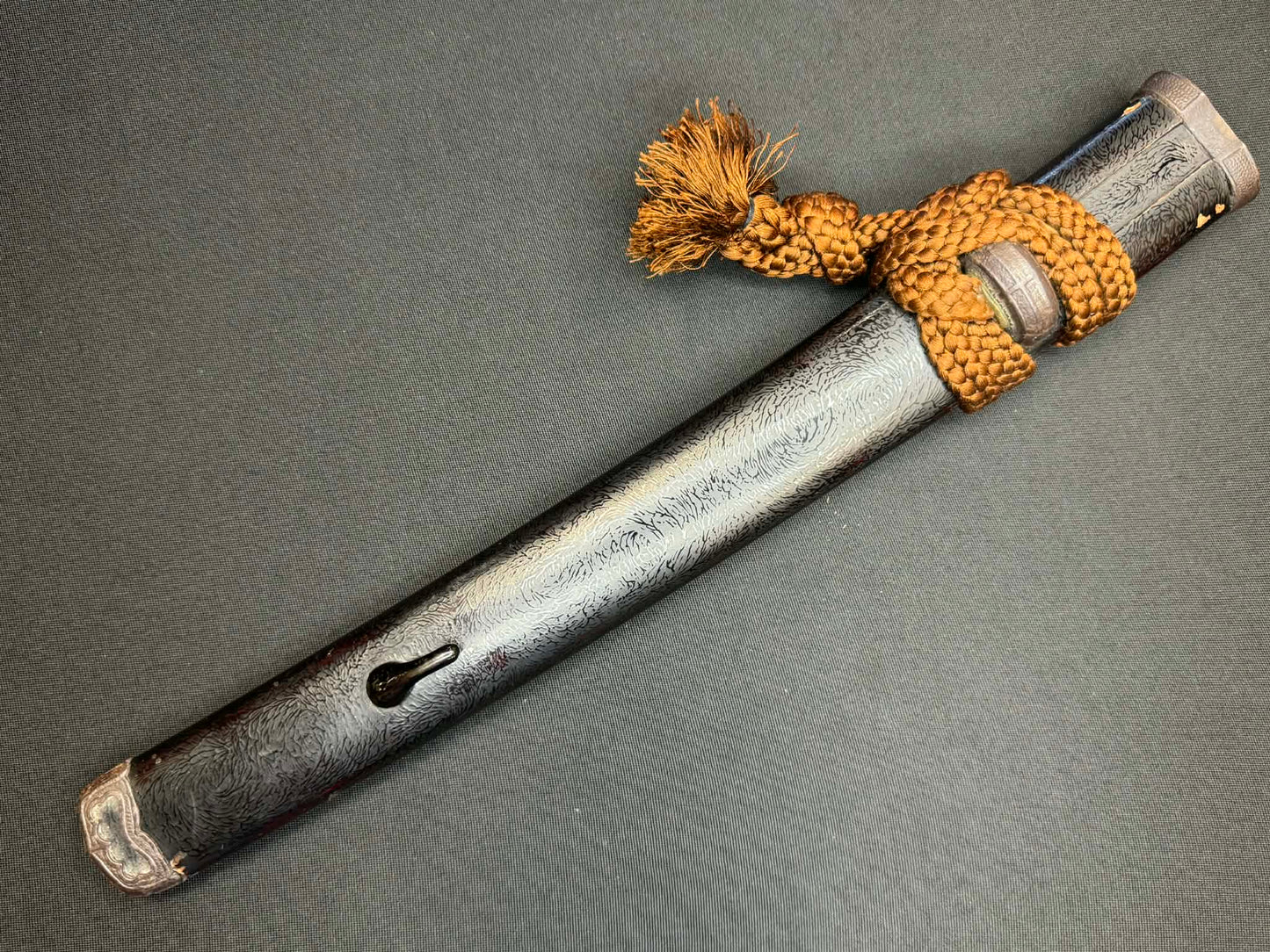 Antique Nihonto - Hitatsura Tanto in Aikuchi Koshirae
