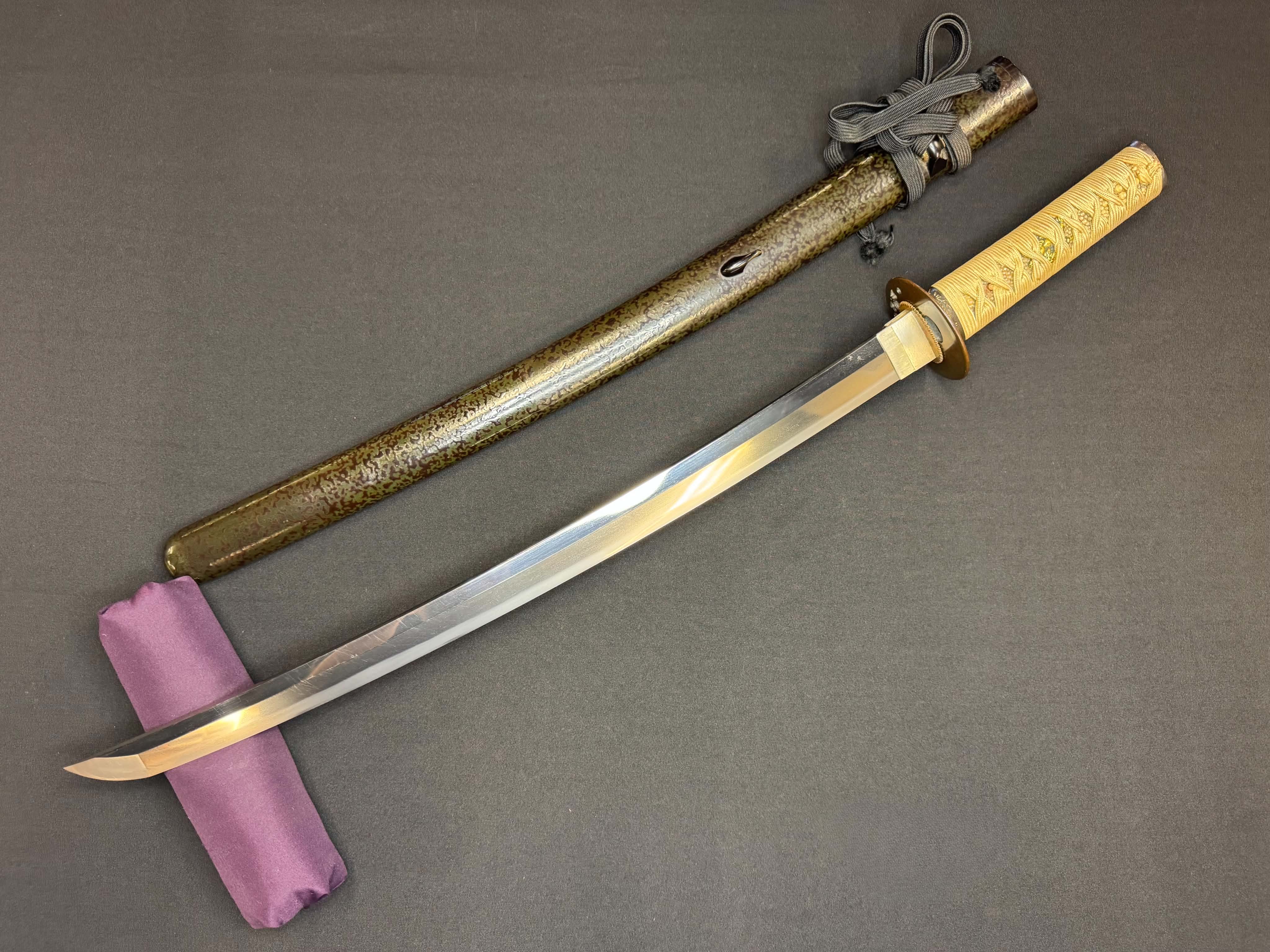 Antique Nihonto - Katana in Iai Tight Koshirae