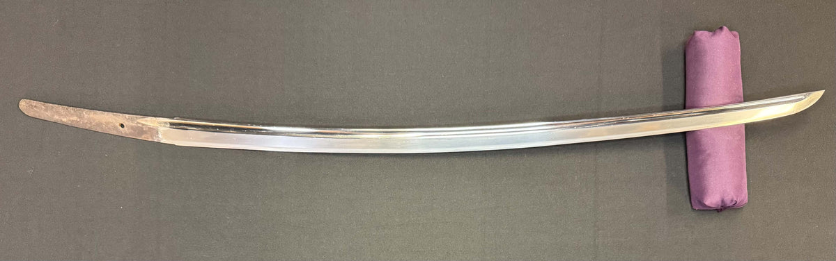 Antique Nihonto - Muromachi (5-600 years old) Katana in Koshirae, NBTHK attributed to Naminohira
