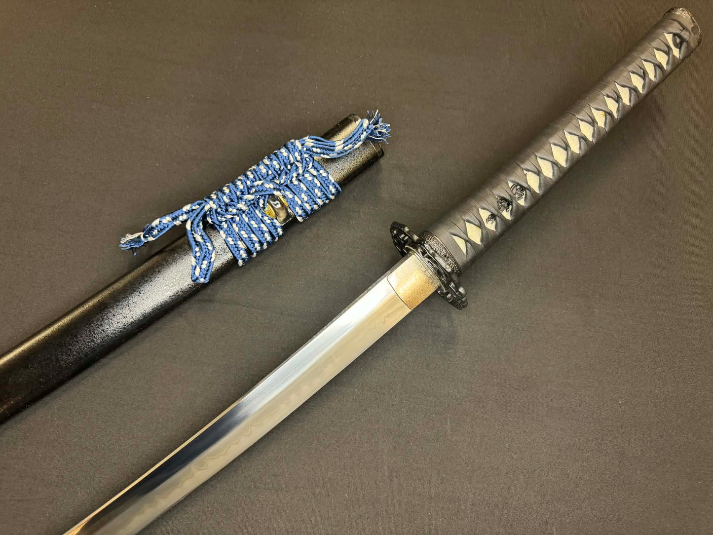Moritaka Razor Katana - Iron Gate T10