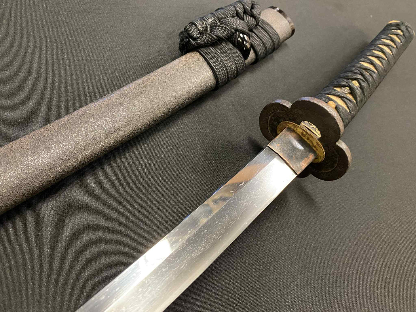 Antique Nihonto - Katana in Koshirae - Late Muromachi (500 years old) - NBTHK Attributed to Latter Mihara