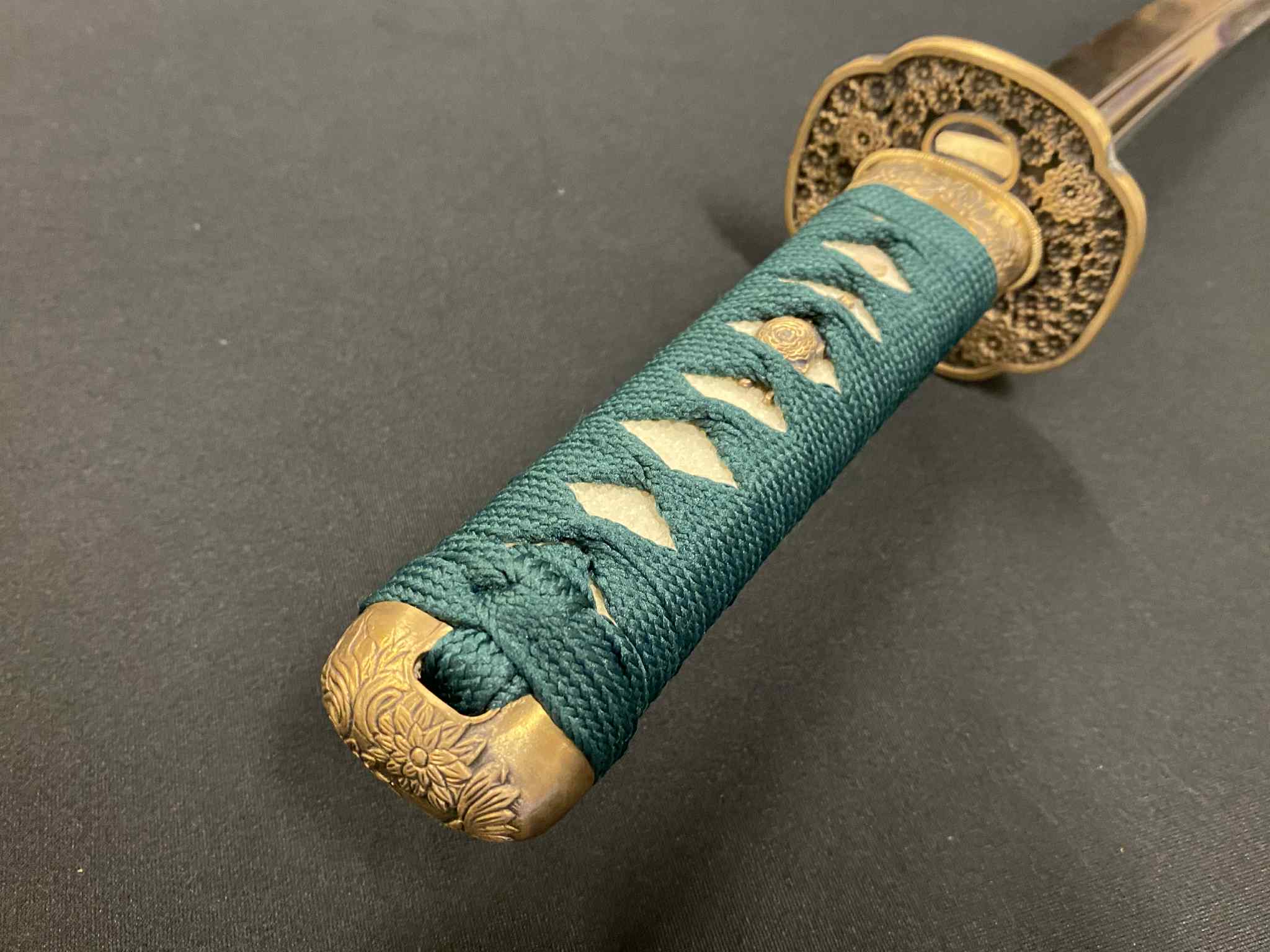 PRE-ORDER Phoenix Armory Unokubi Tanto - Copper Chrysanthemum - T10 Clay tempered