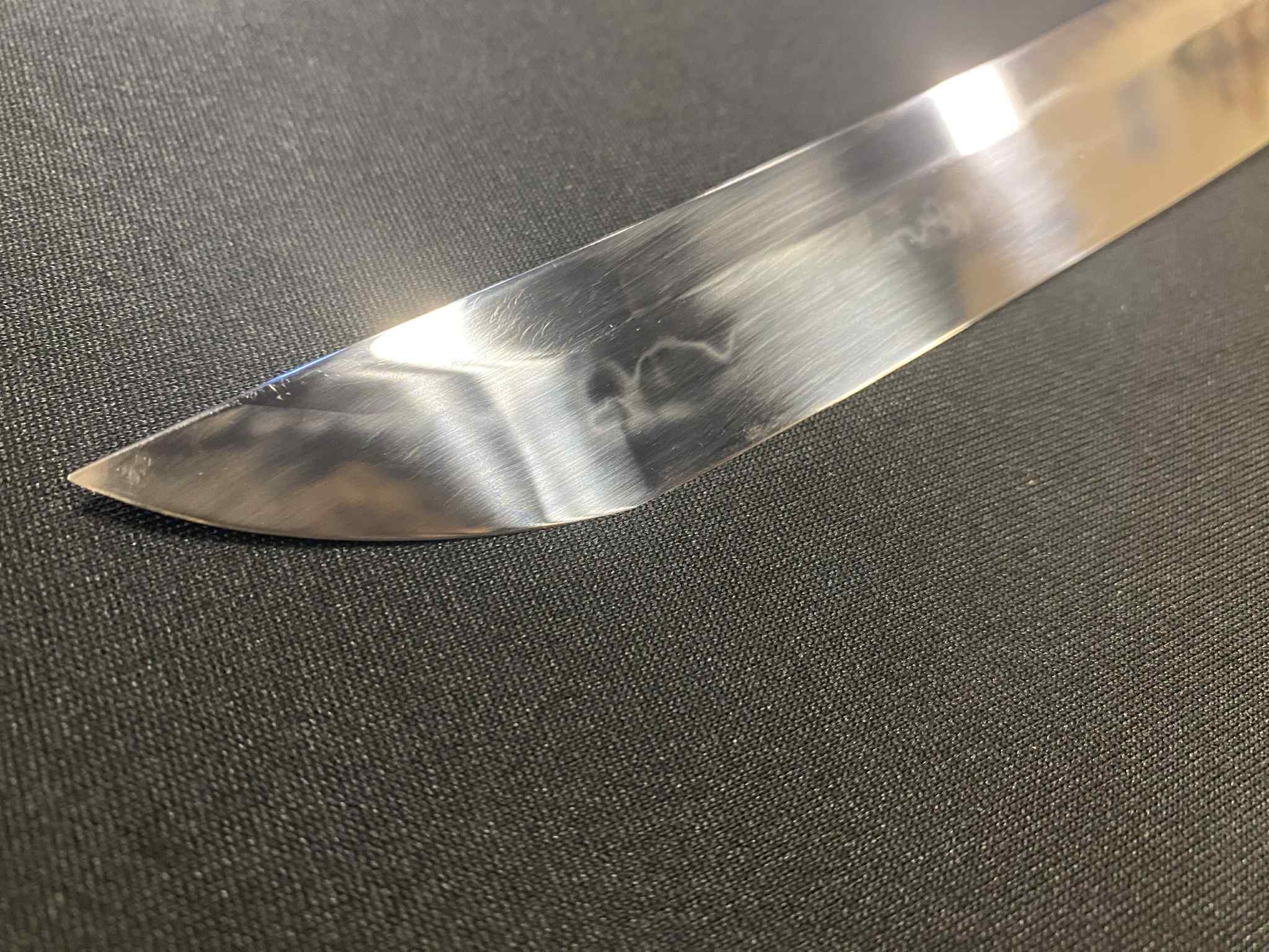 Phoenix Armory Katana - Spring Arch - deep sori, T10 Clay Tempered Choji hamon, Brass Fittings