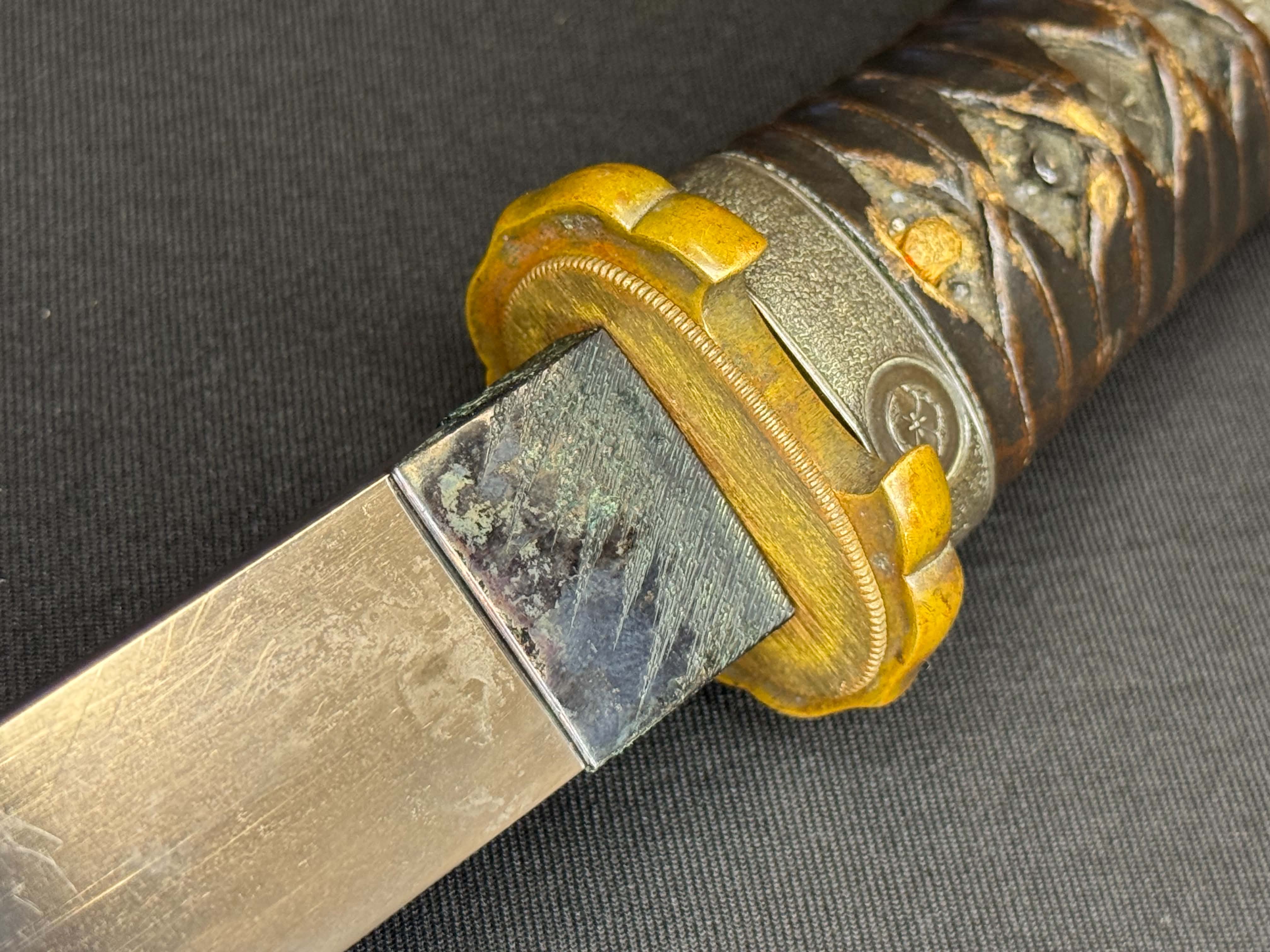 Antique Nihonto - Tanto in Koshirae, Signed Aizu Ju Michitoki, dated August  Genji 1 (1864)