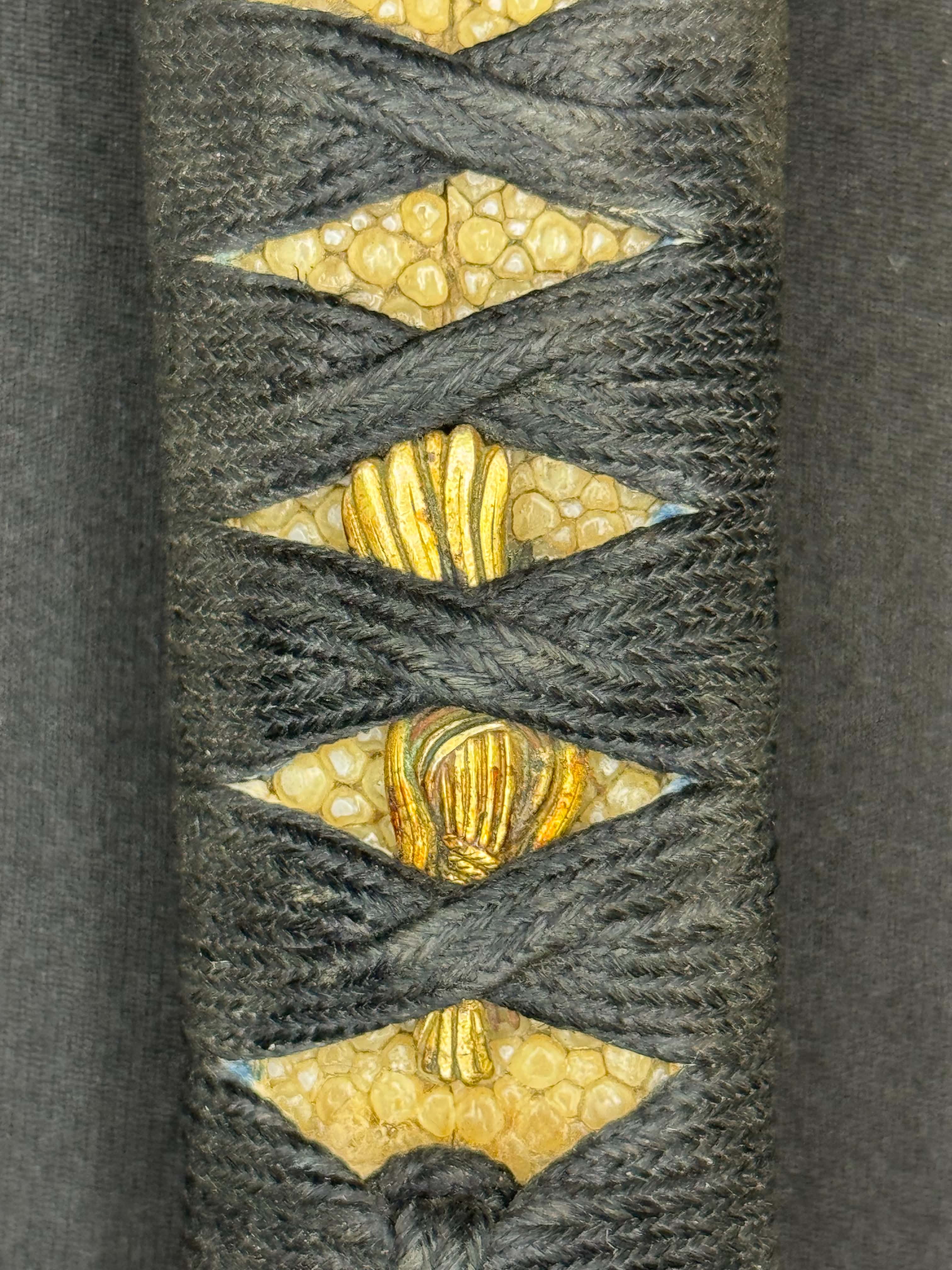 Antique Nihonto - Wakizashi in Koshirae