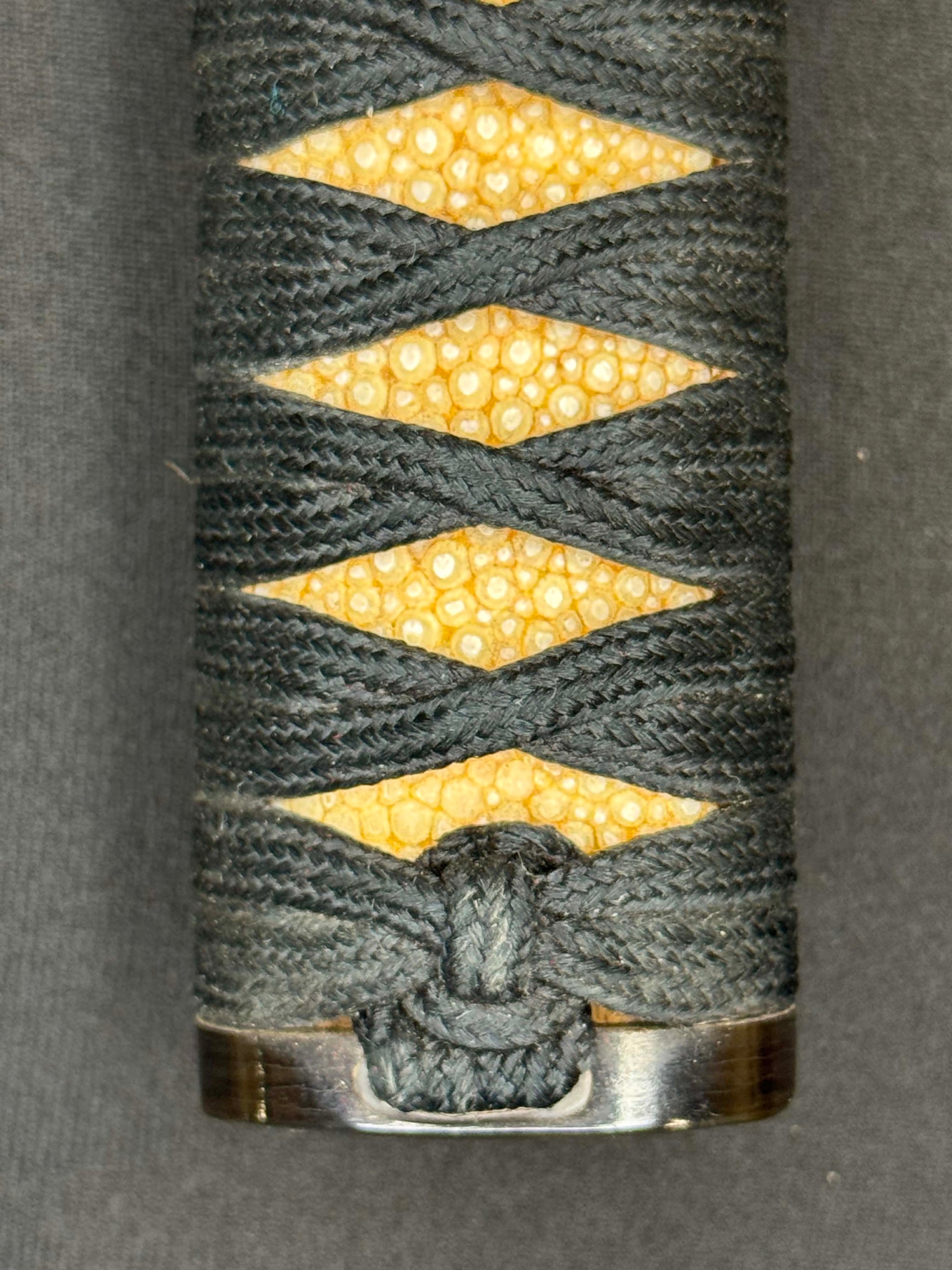 Antique Nihonto - wakizashi in Koshirae, signed Bishu Osafune Sukesada (unverified)