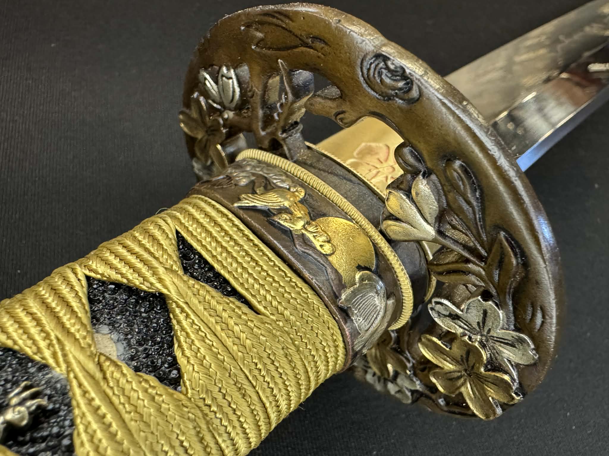 Moritaka Razor Prestige Katana - Sun Cherry - Clay-Tempered T10 Choji hamon, Hazuya Polish