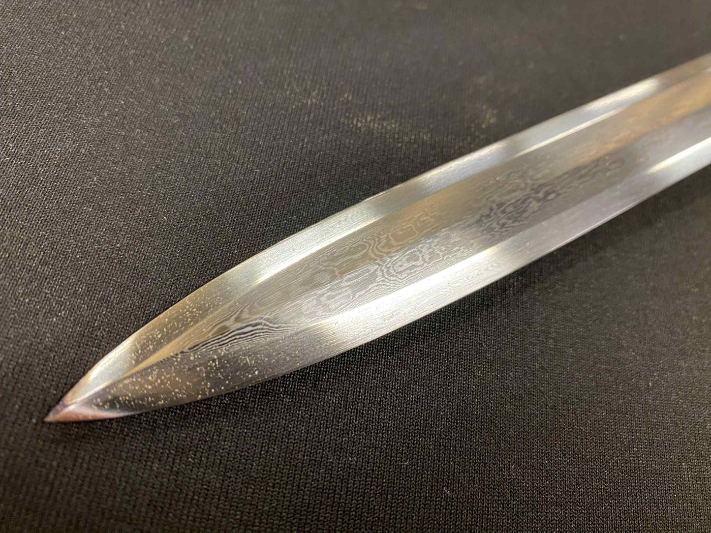 TIGHT SCABBARD Phoenix Armory Jian - Tang Dynasty Clay-tempered Folded Steel