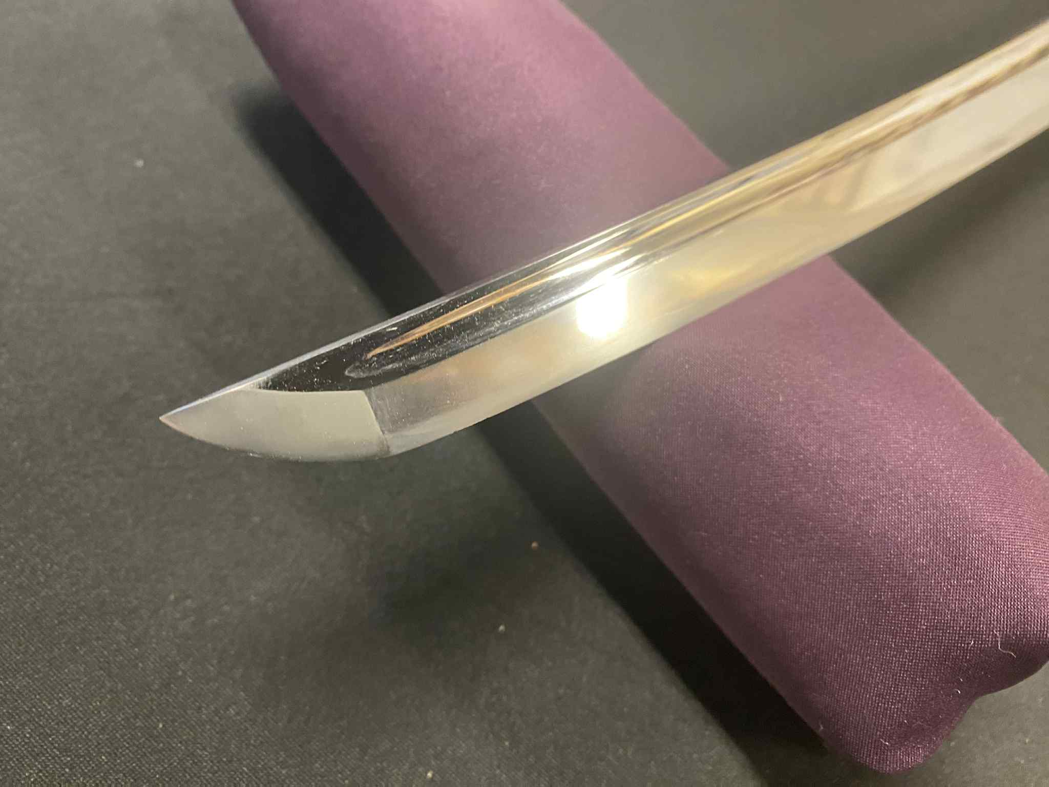 Antique Nihonto - Tachi in Shirasaya with Katana Koshirae, Nanbokucho Period to Oei (650+ years old) - Unsigned, NBTHK Tokubetsu Hozon Attributed to Mihara Masanobu