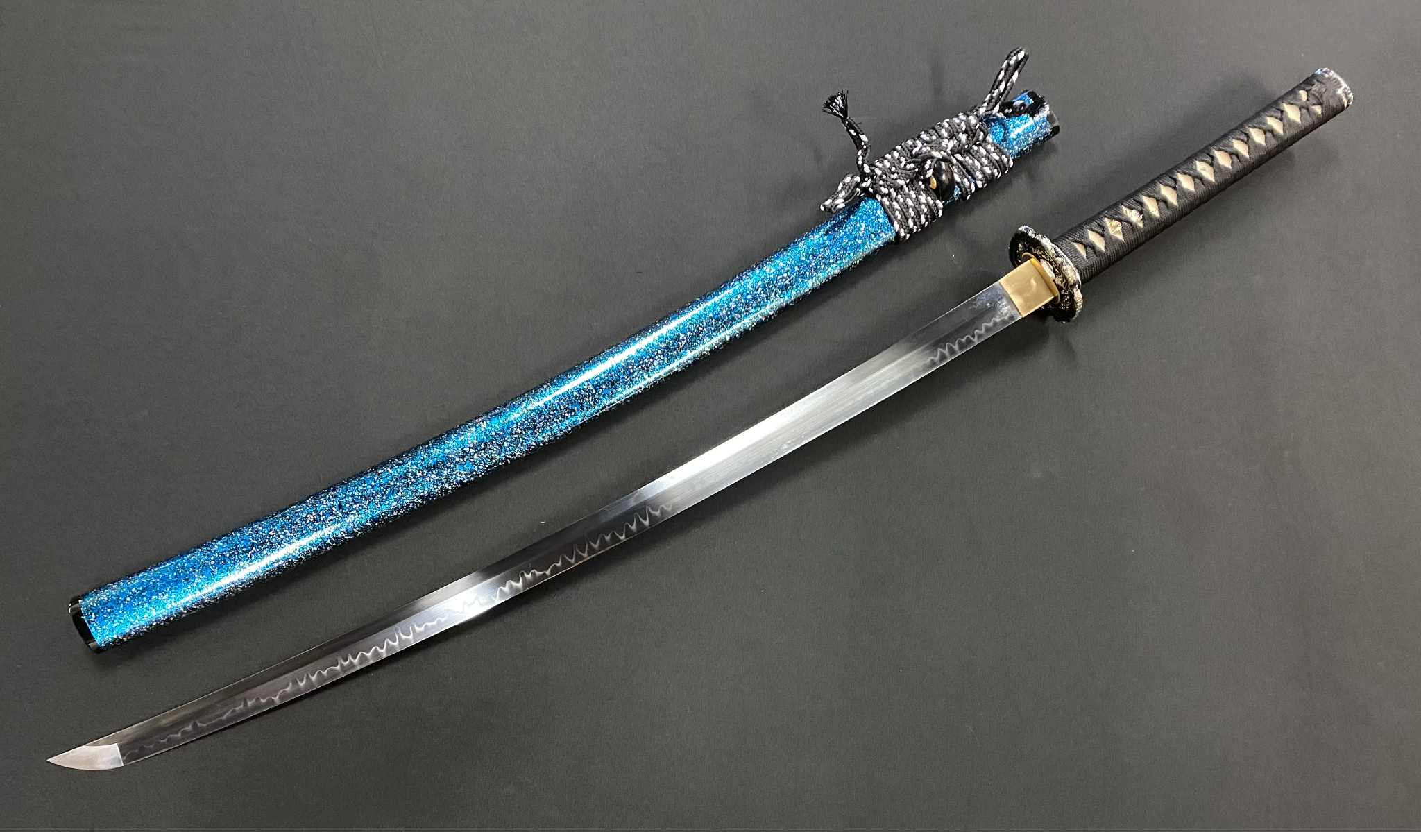 USED Shogun Armory Razor Prestige Katana - Midsummer - T10 Clay-Tempered Choji Hamon