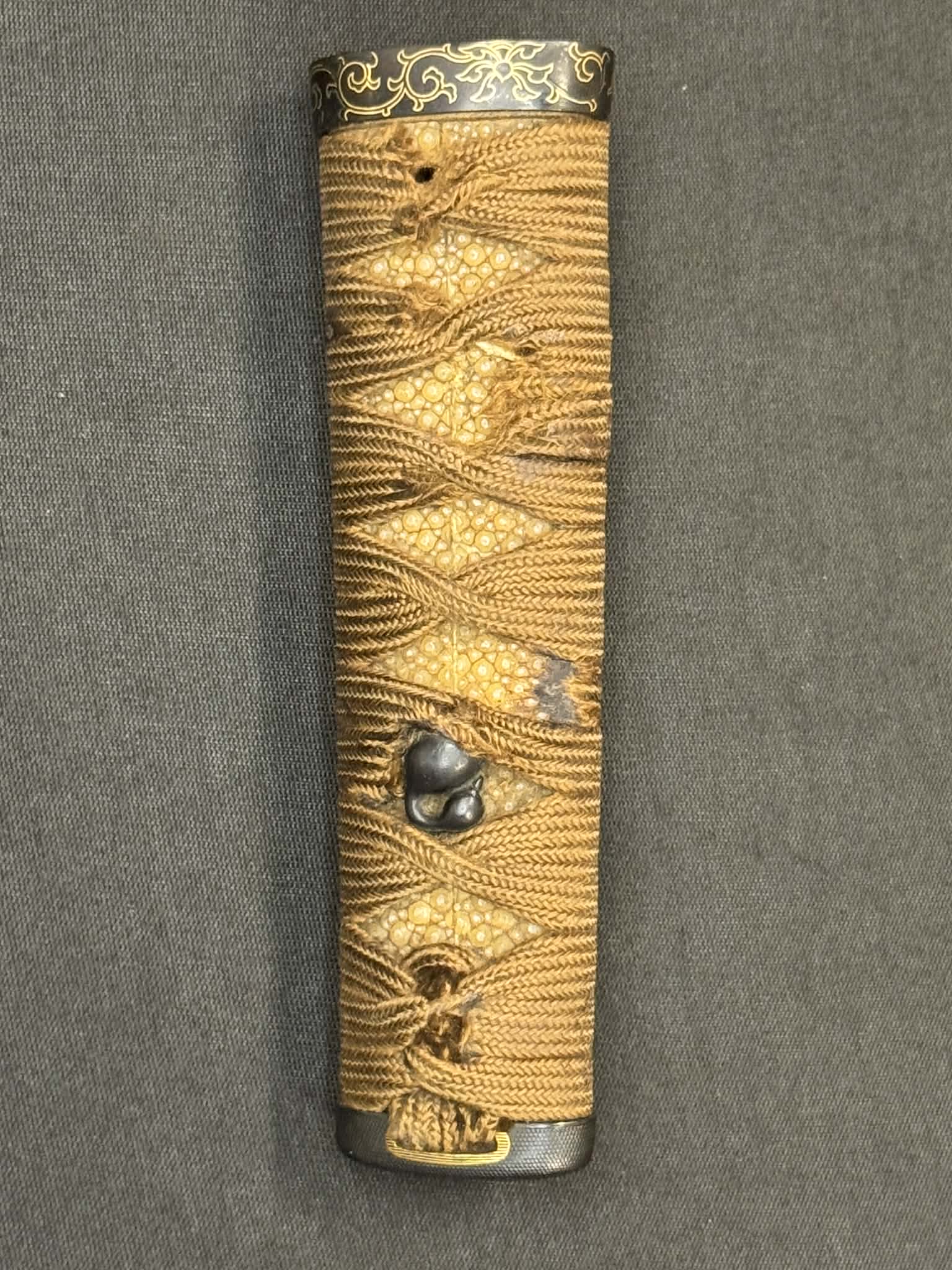 Antique Nihonto - Tanto in Koshirae, signed Mihara Ju Masayuki Saku (unverified)