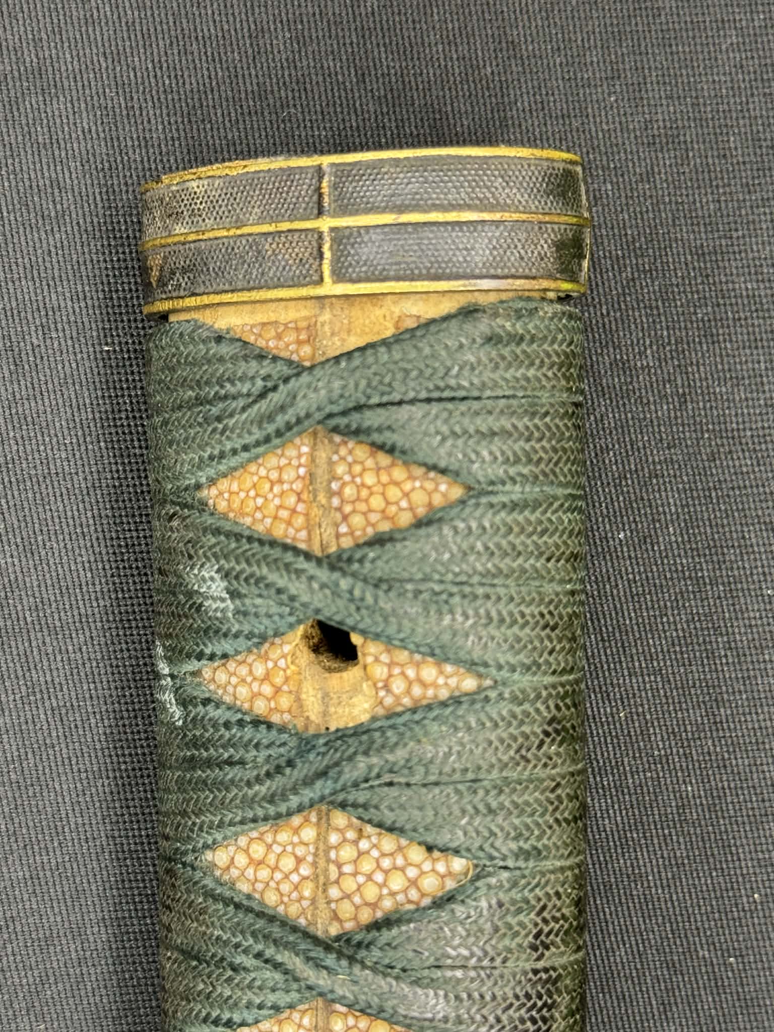 Antique Nihonto - Katana in Koshirae, signed Bishu Osafune Sukesada, Dated Eiroku October 8 (1567) (not verified)