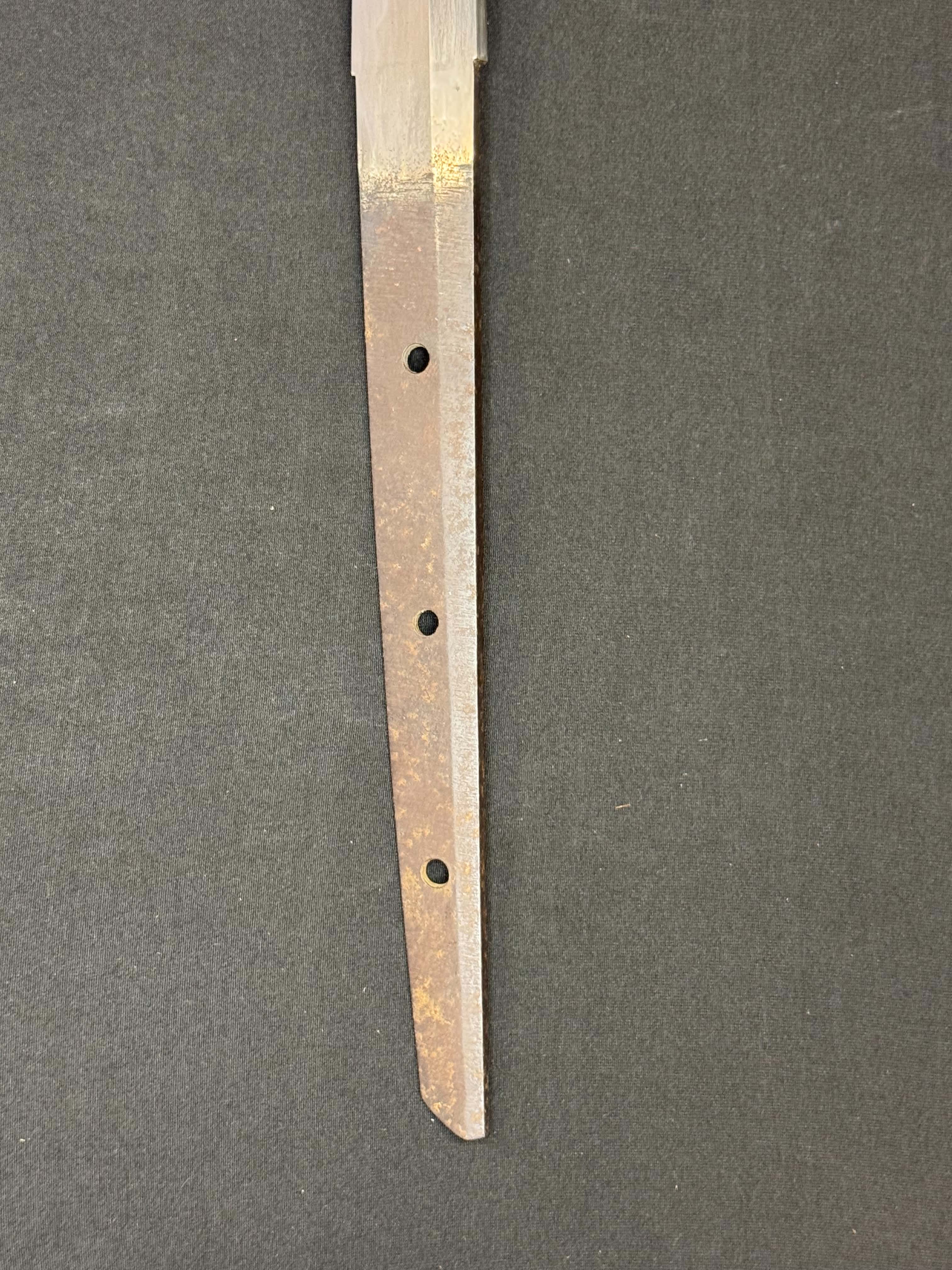 Antique Nihonto - Muromachi (5-600 years old) LONG Katana in Koshirae, NBTHK attributed to Kashu Yukimitsu