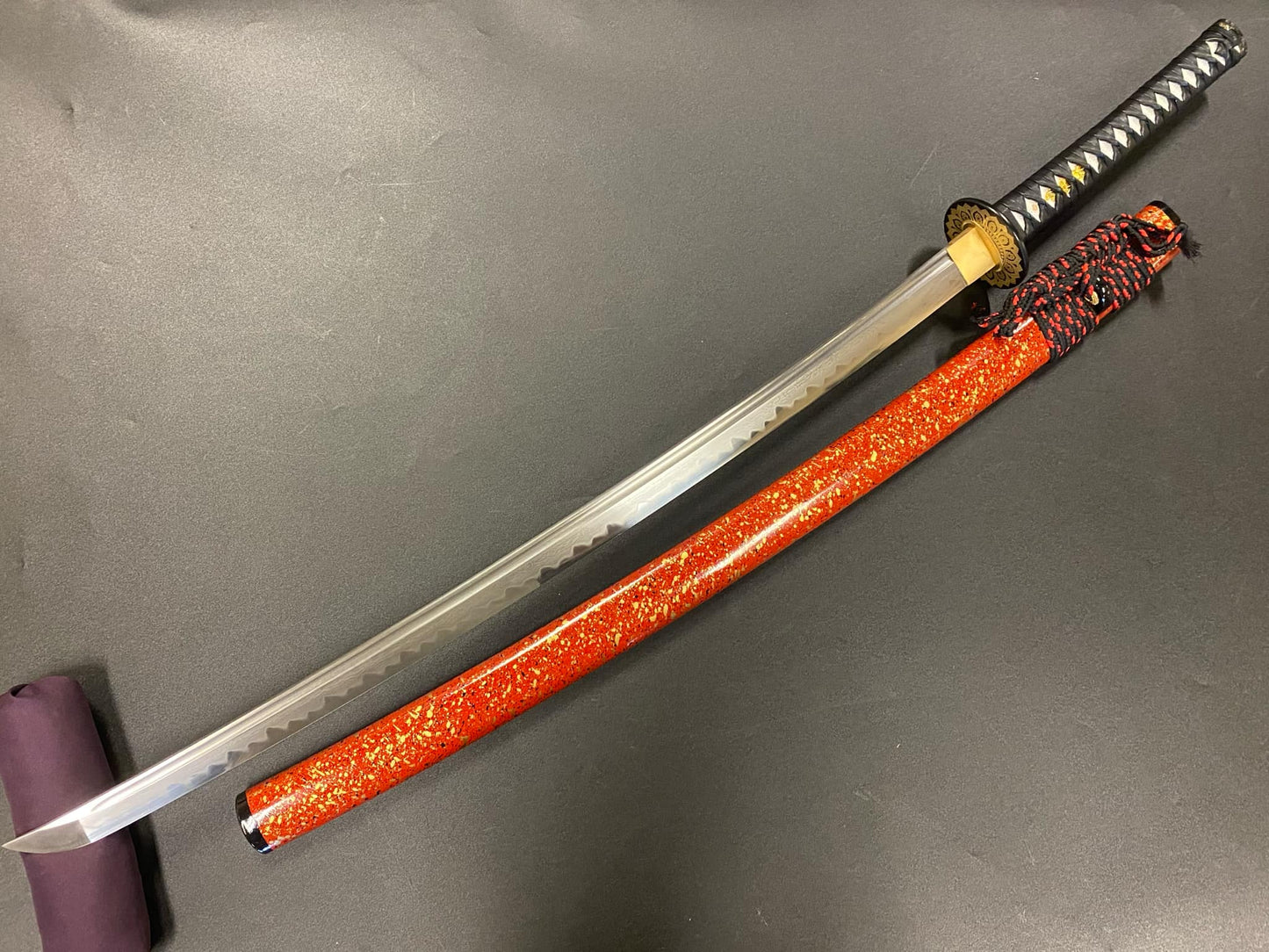 Bohihyu Katana - Red Kaleidescope - Folded Steel, clay tempered