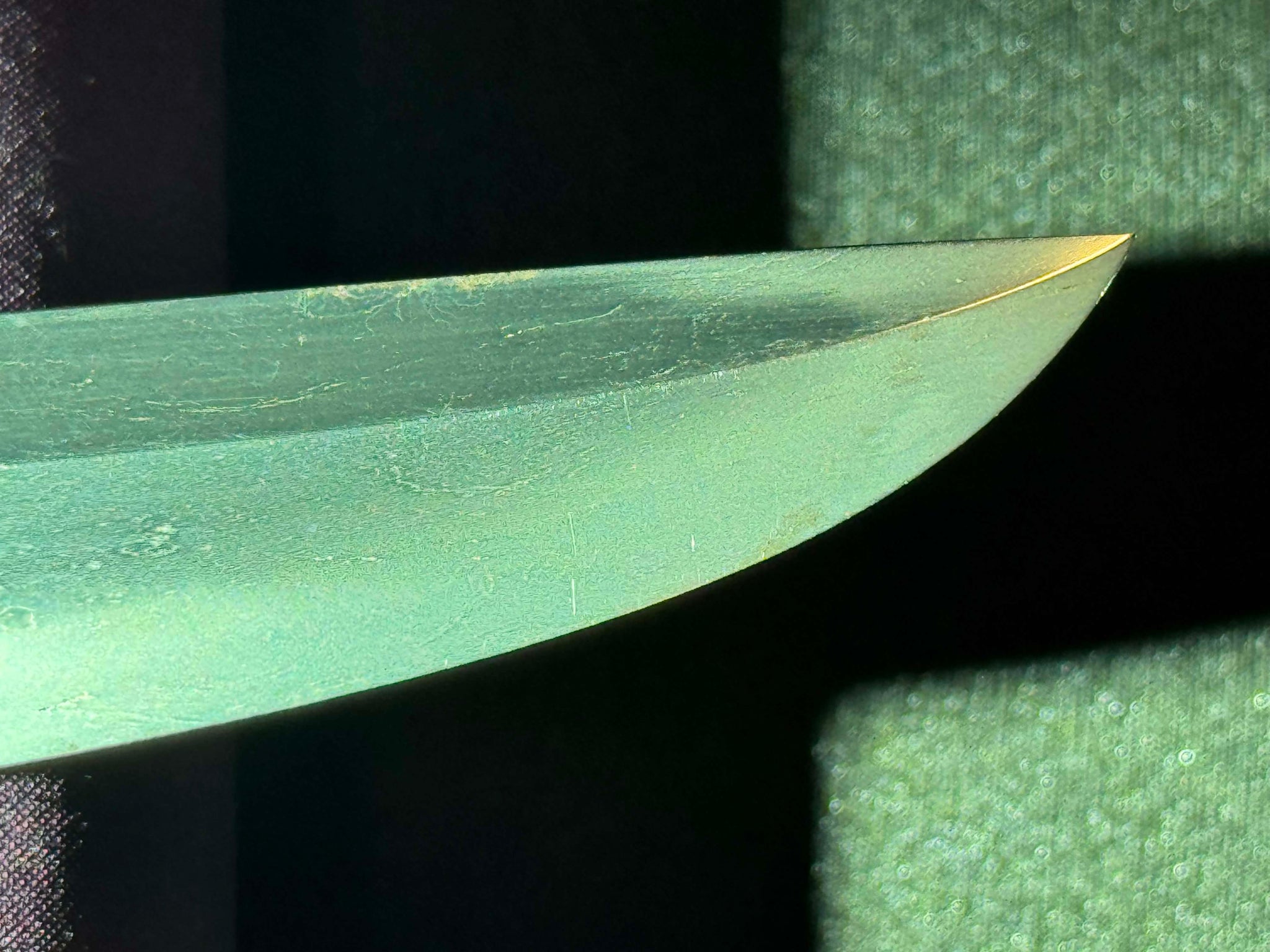 Antique Nihonto - Muromachi (5-600 years old) Kanmuri Otoshi Tanto in Shirasaya, NBTHK attributed to Chikushi Ryokai