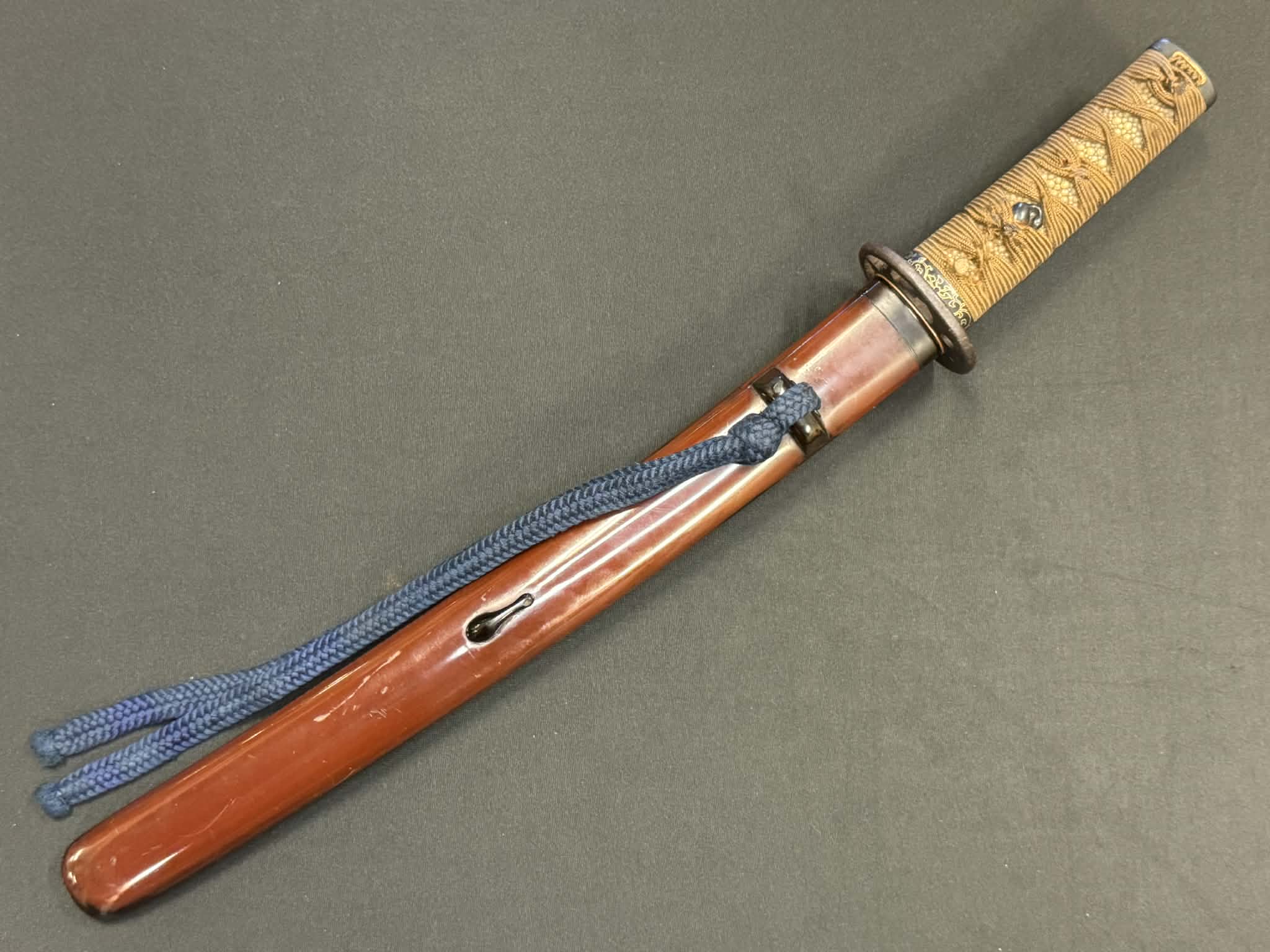 Antique Nihonto - Tanto in Koshirae, signed Mihara Ju Masayuki Saku (unverified)