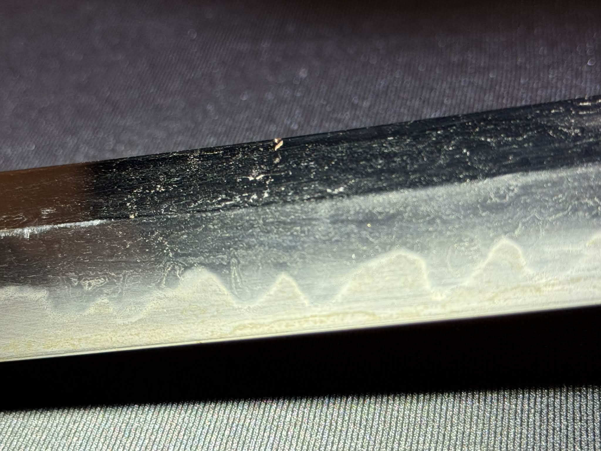Antique Nihonto - Early Edo Wakizashi in koshirae, signed Bishu Ju Sukesada (unverified)