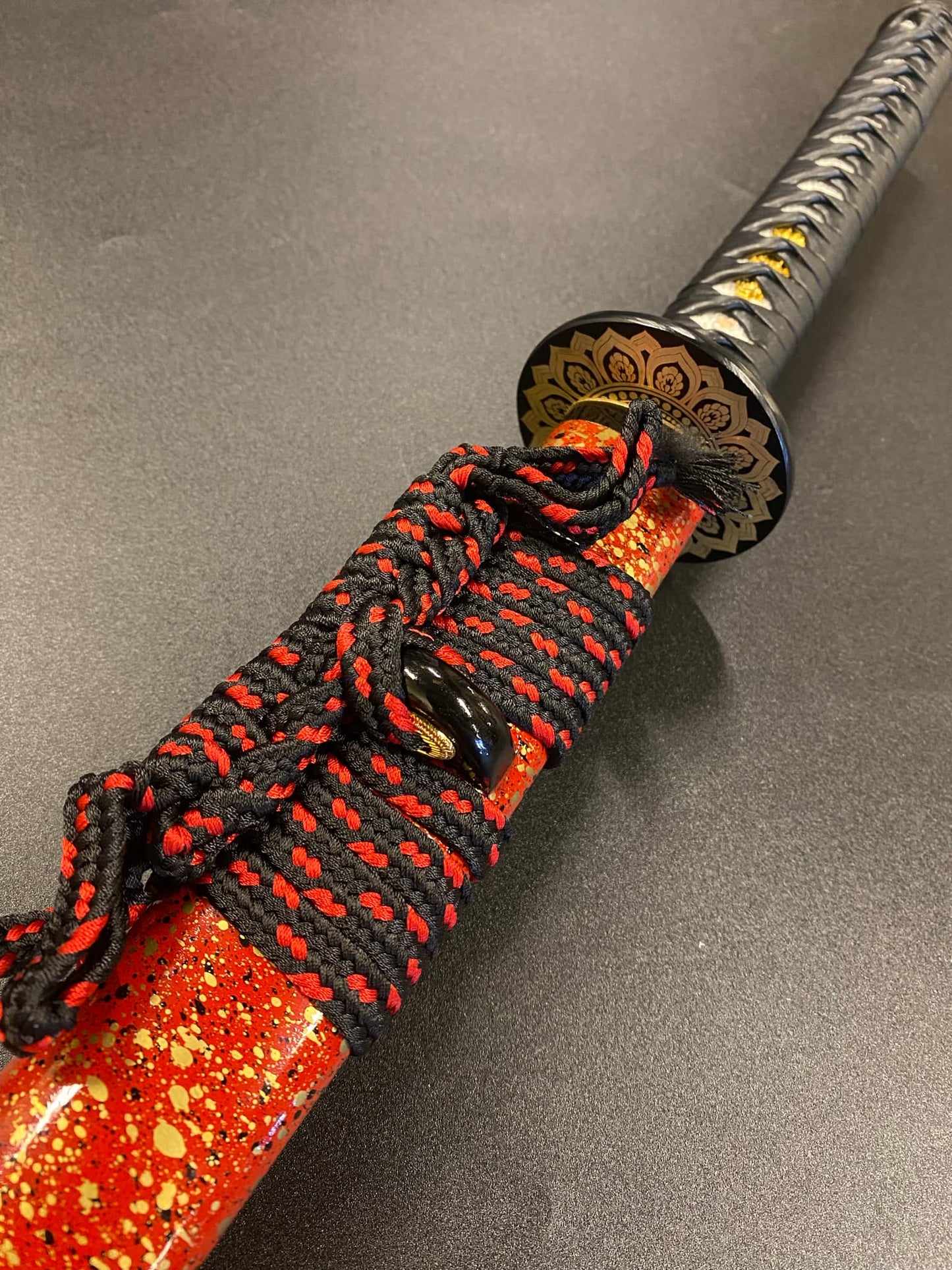 Bohihyu Katana - Red Kaleidescope - Folded Steel, clay tempered