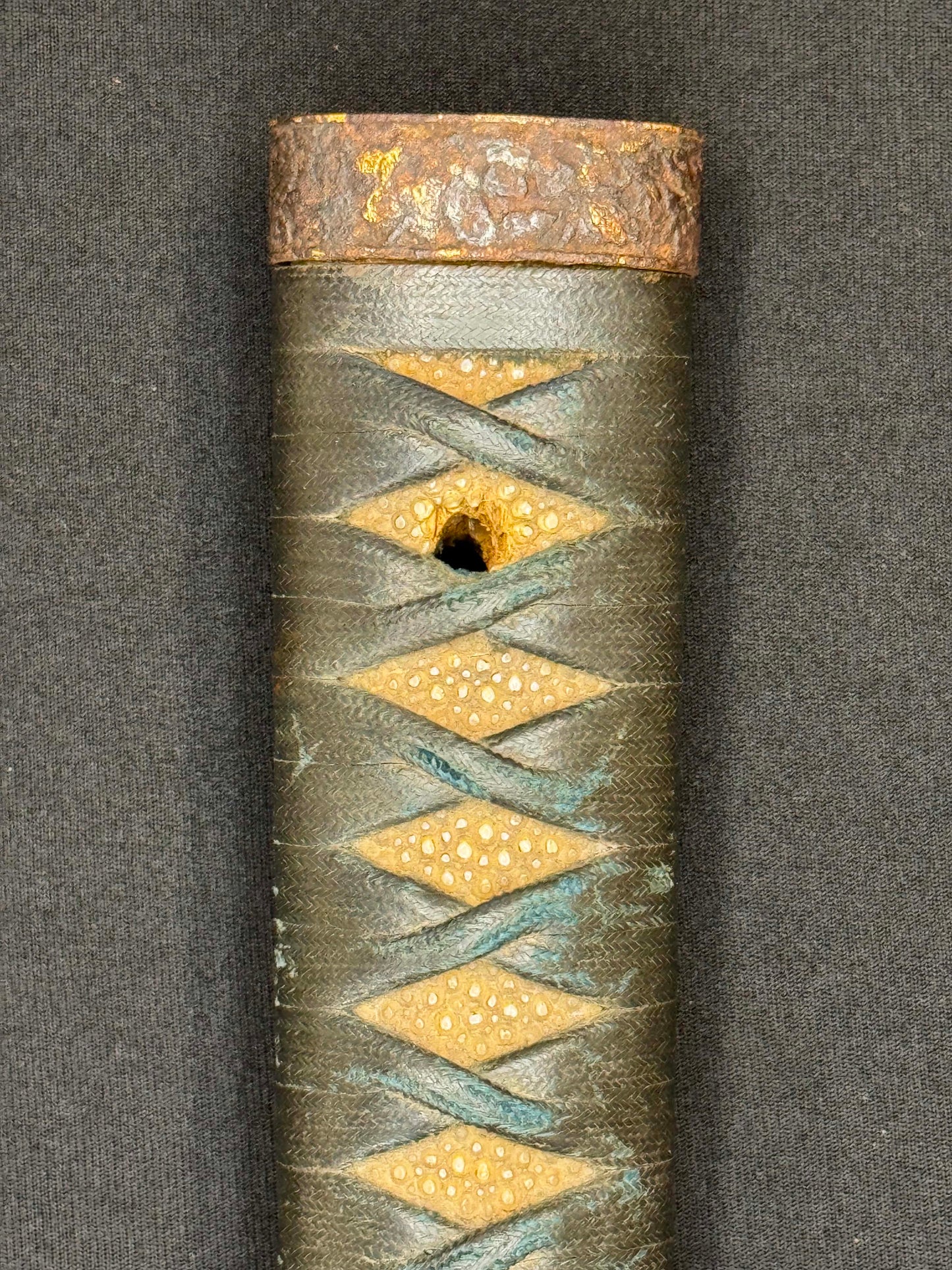 Antique Nihonto - Early Edo(350 years old) Katana with Koshirae - NBTHK attributed to Fujiwara Takada