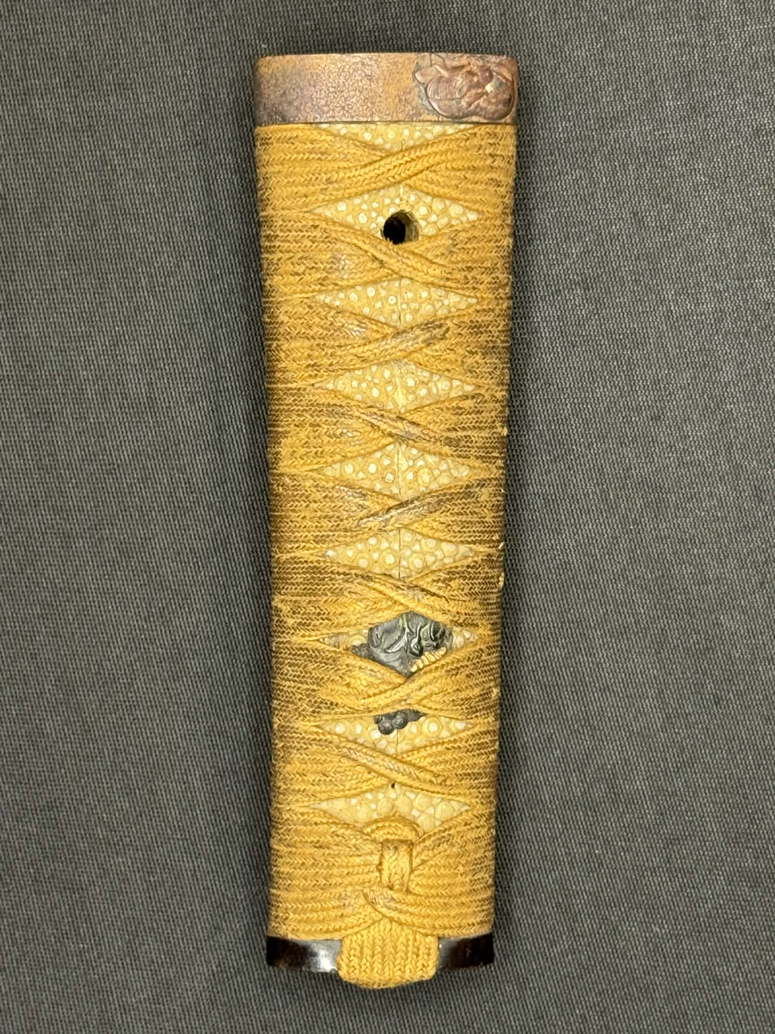 Antique Nihonto - Tanto in Koshirae, signed Kunishige (unverified)