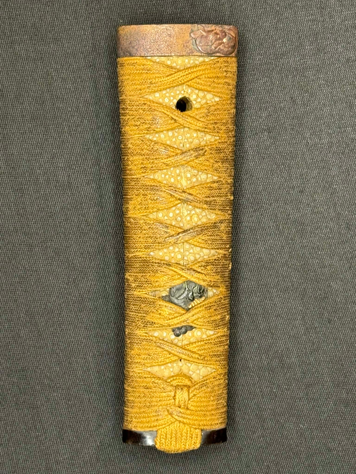 Antique Nihonto - Tanto in Koshirae, signed Kunishige (unverified)