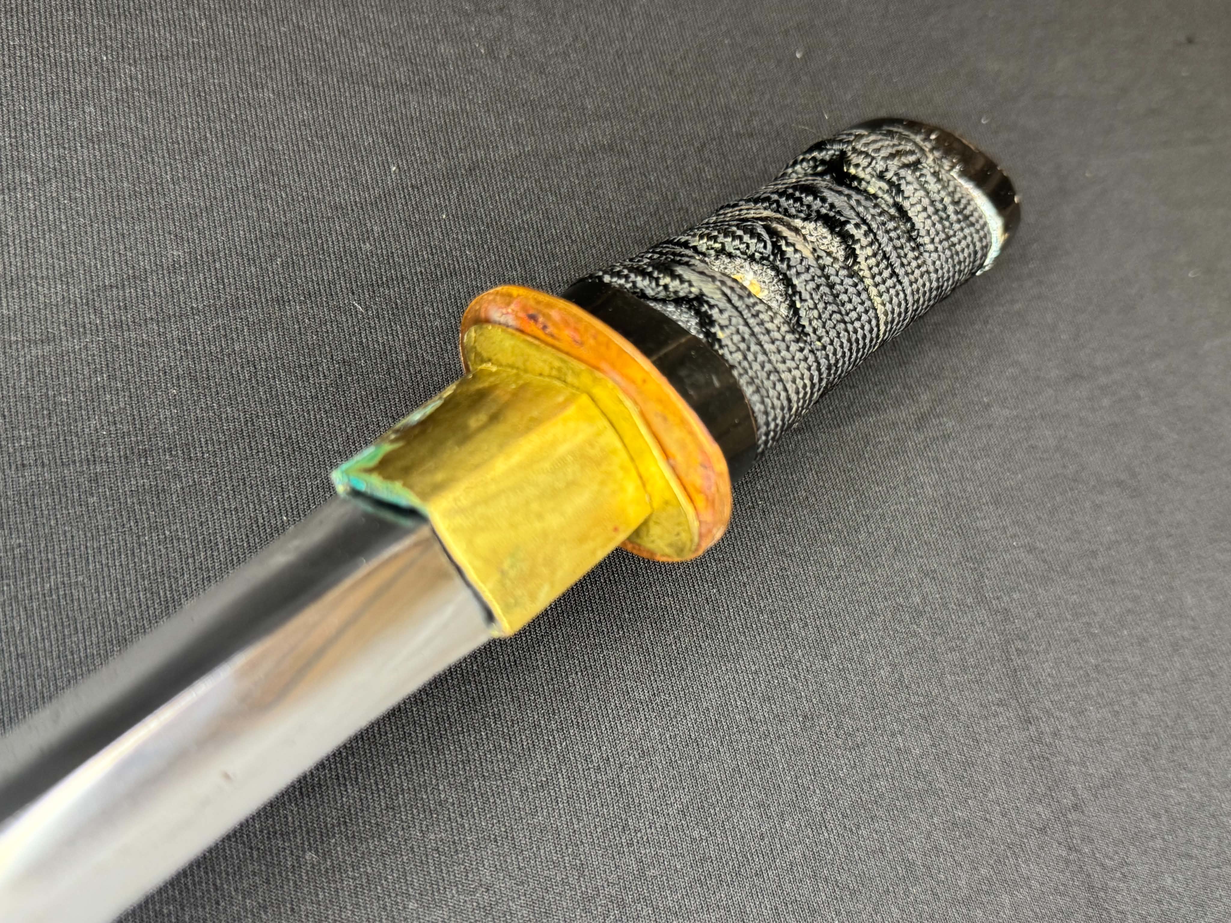 Antique Nihonto - Sankaku Yari in Tanto Koshirae