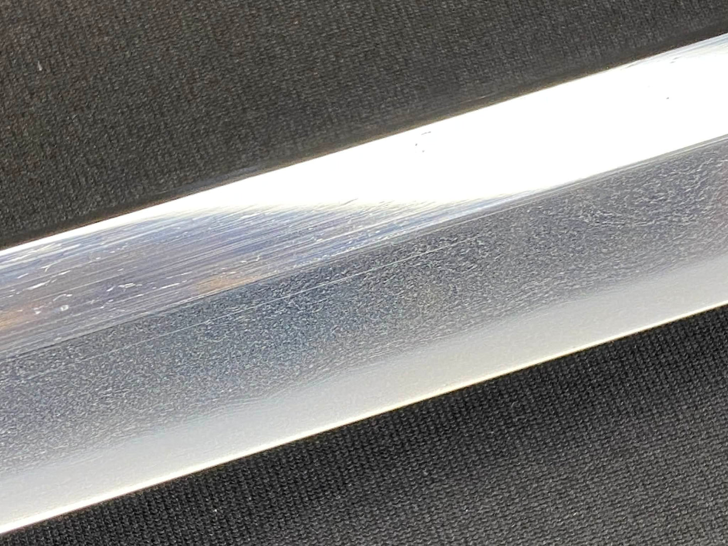 Antique Nihonto - Katana in Shirasaya - Early Edo (350-400 years old) - signed Fujiwara Kiyotsugu Saku (unverified)